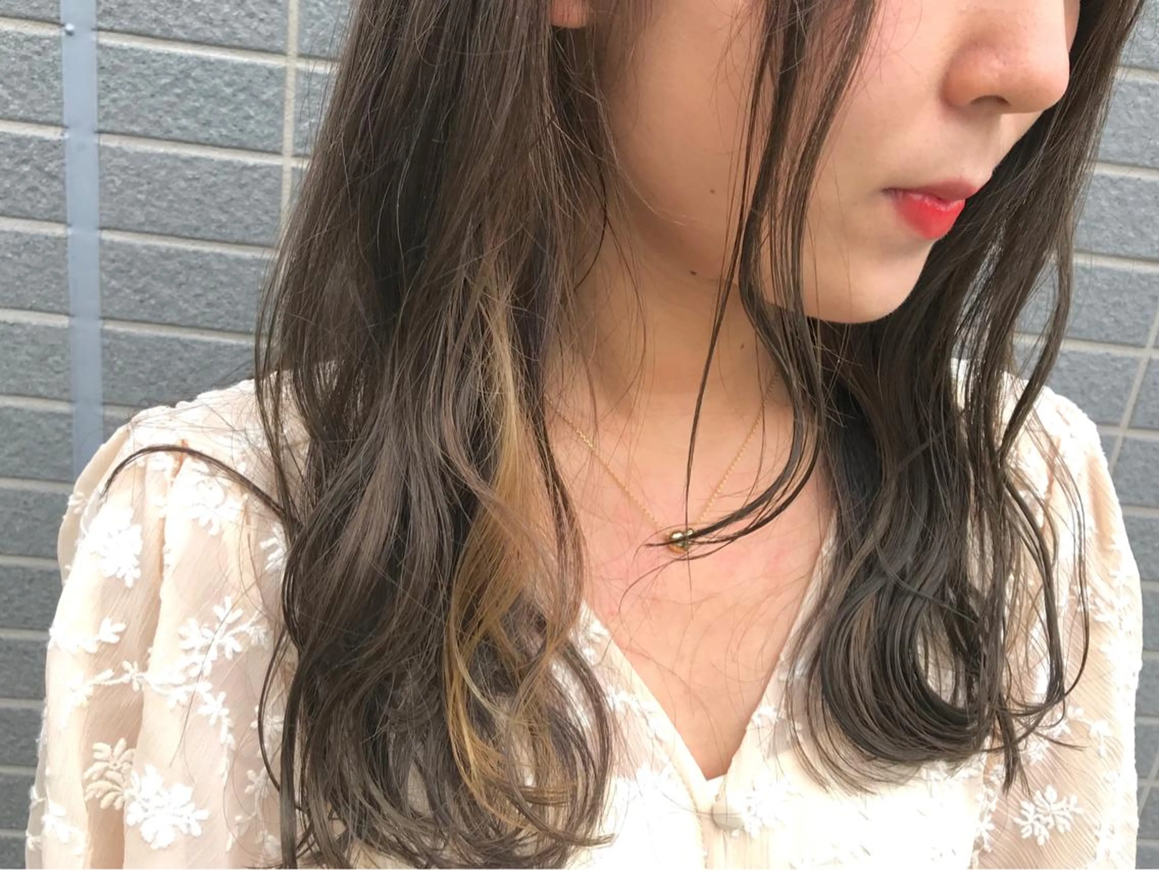ロング カラー デザインカラー ロング スズキ シオリのヘアスタイル
