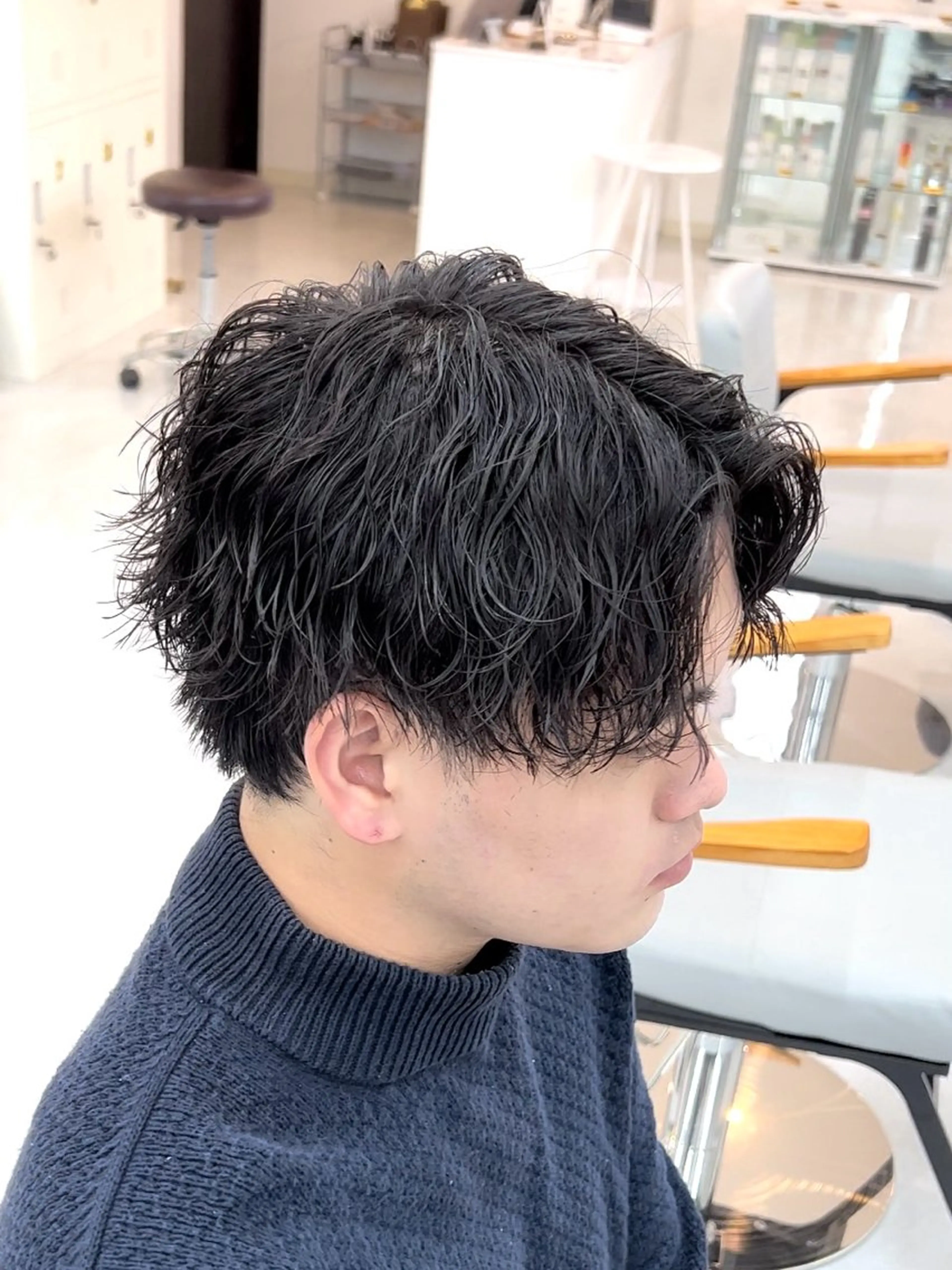 ショート パーマ ヘアアレンジ メンズ センターパート メンズパーマ 波巻きパーマ カット パーマ フウト/メンズカット /メンズパーマのヘアスタイル
