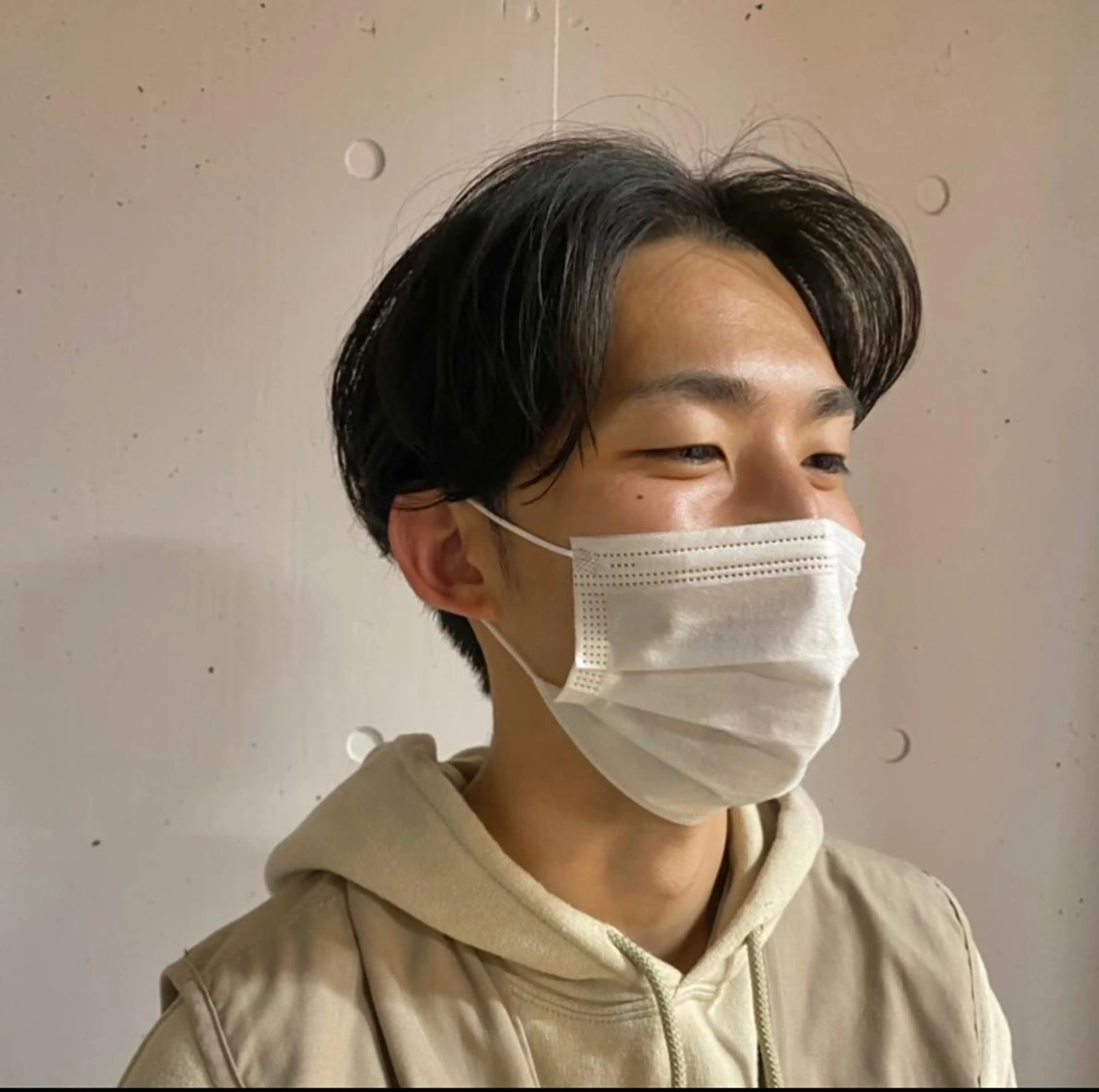 ショート メンズ センターパート メンズ韓国風 韓国風ヘア Yuki☺︎パーマ レイヤーカットのヘアスタイル