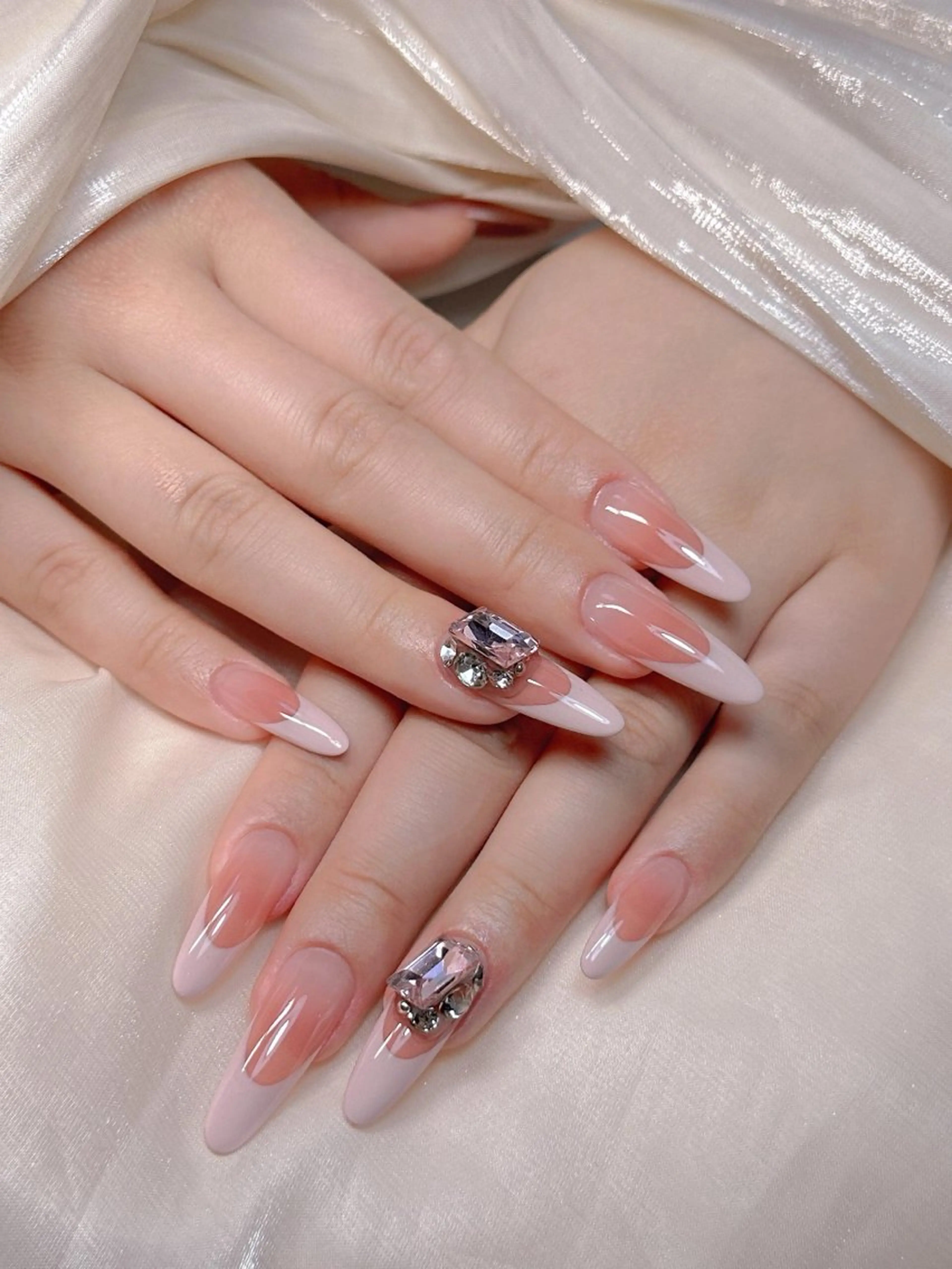 ネイル ハンドネイル ハンドケア ネイル👑クイーンズ NailQueensのネイルデザイン