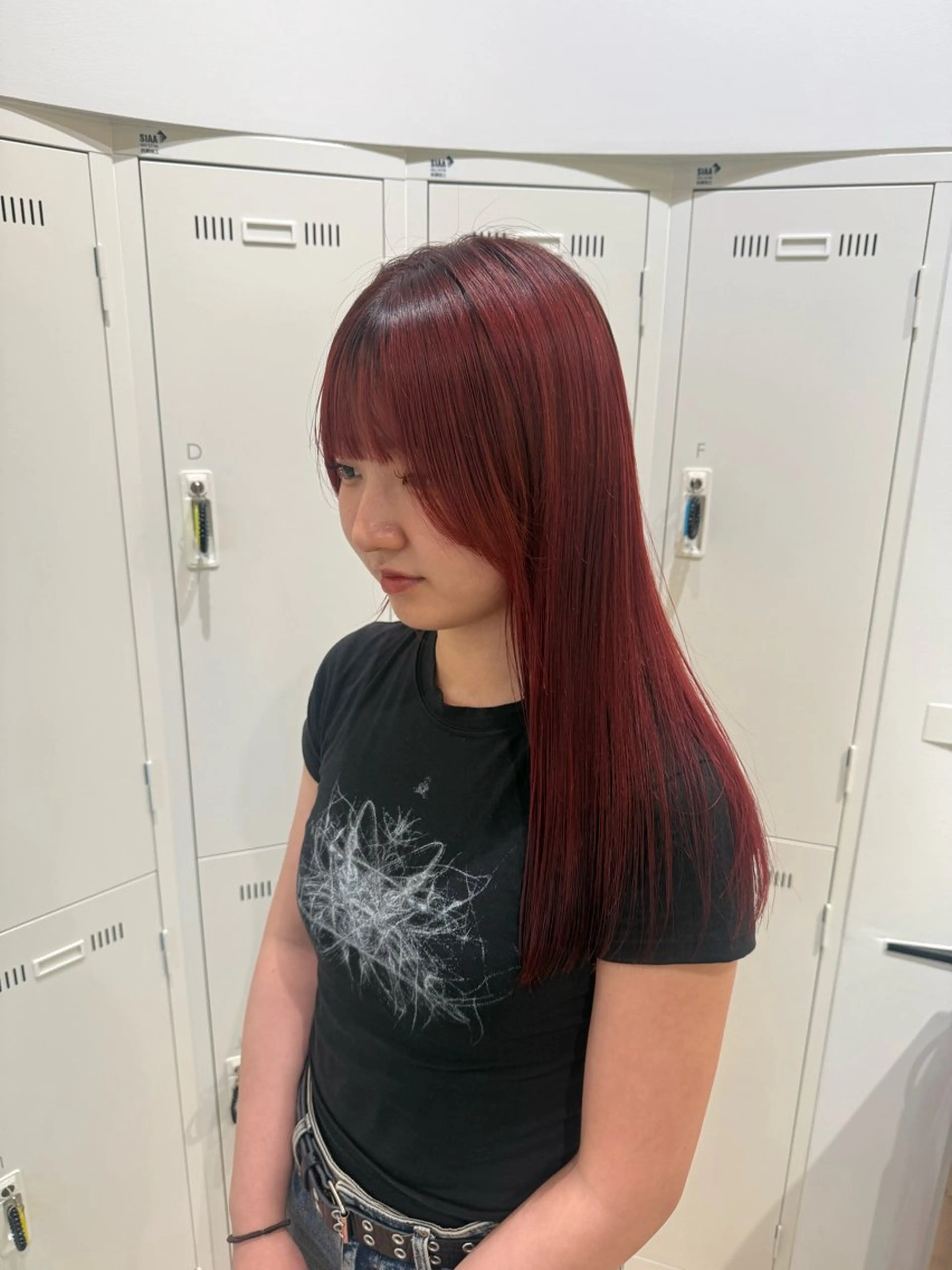 ロング カラー 艶髪/ハイトーン ️🫧rino🫧のヘアスタイル