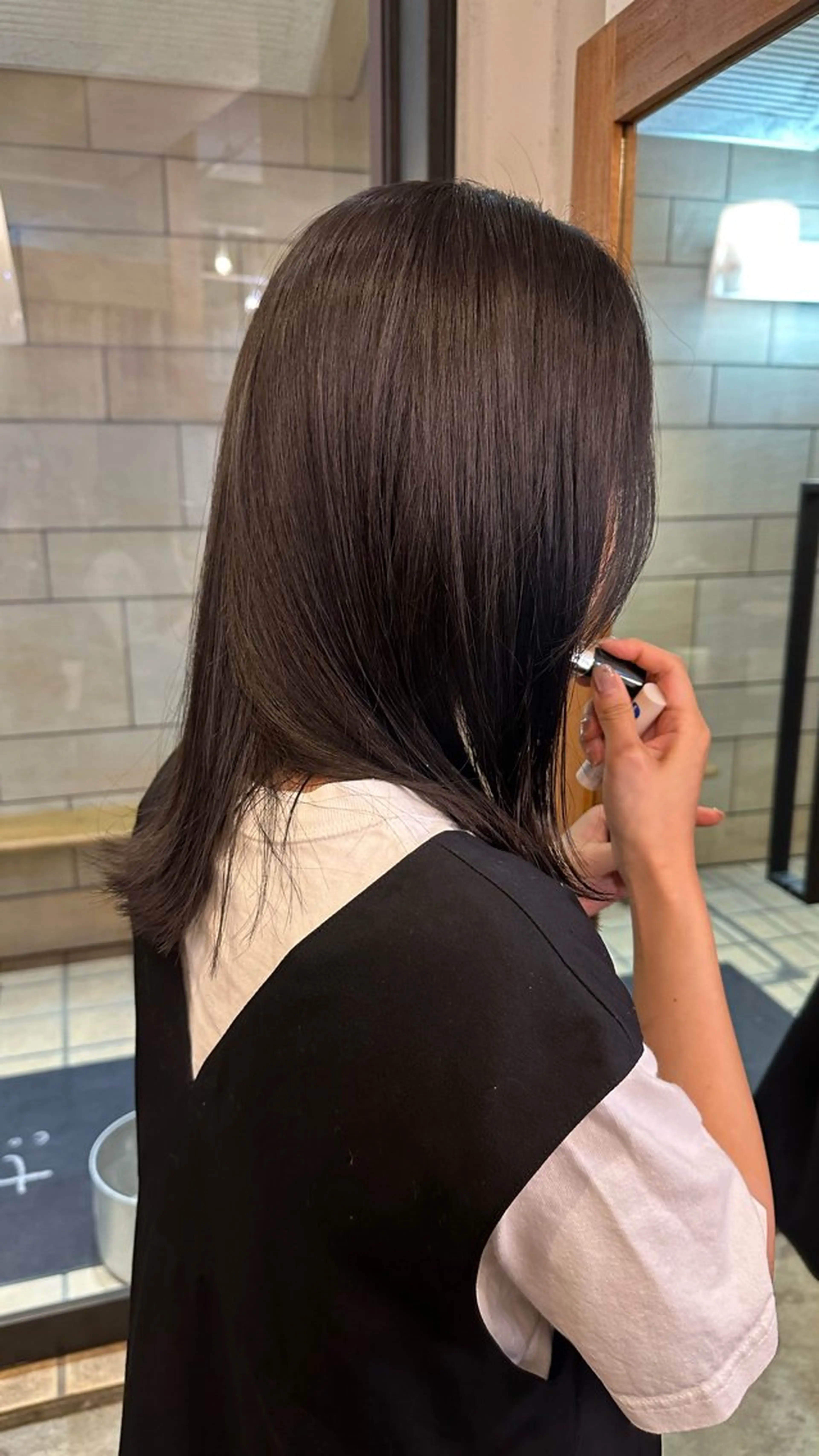 ミディアム ヘアカラー トリートメント レイヤーカット 🫧kotoneのヘアスタイル