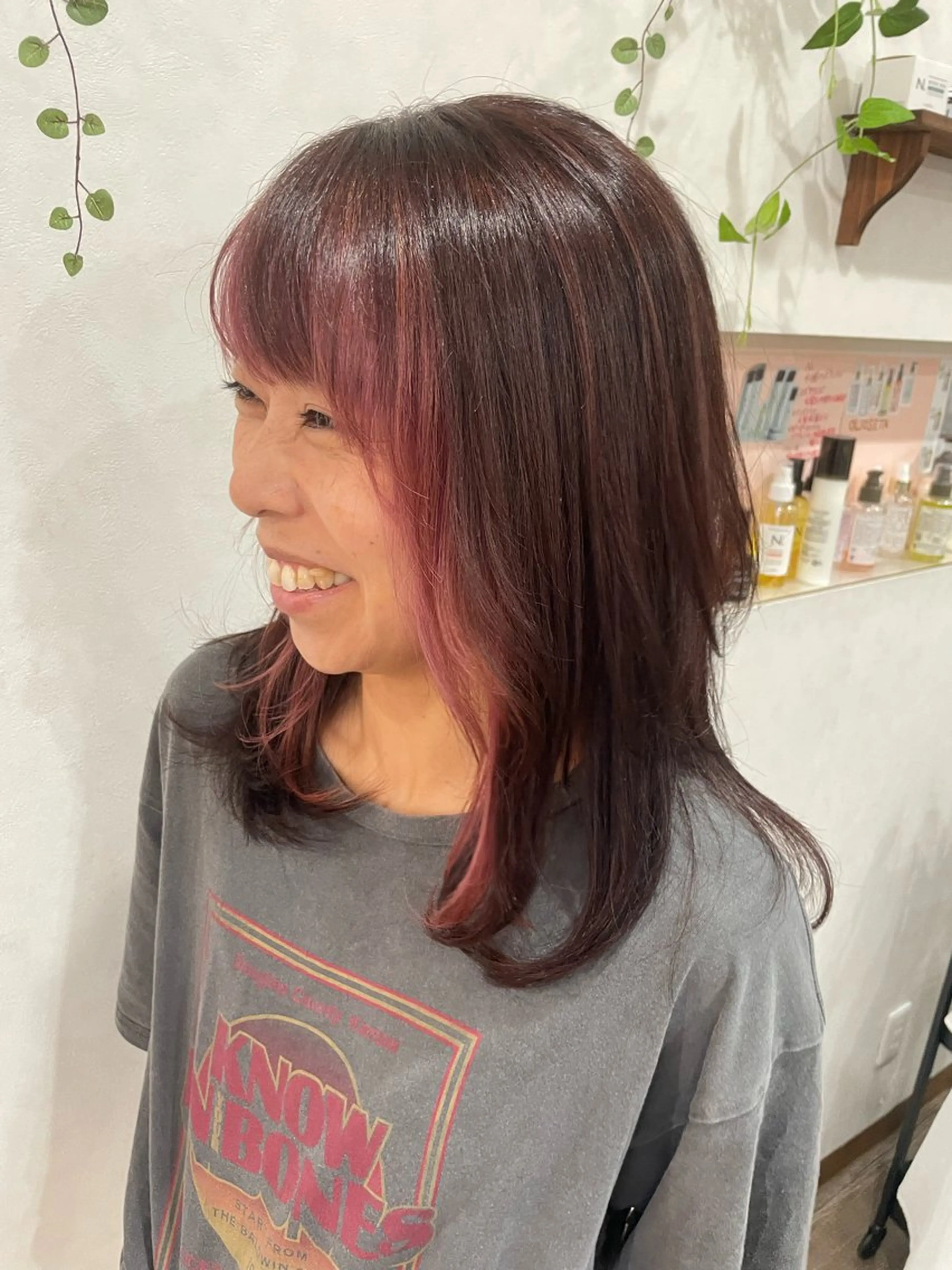 ロング カラー ミストバング  フェイスフレーミング ピンクカラー 山田 梓のヘアスタイル