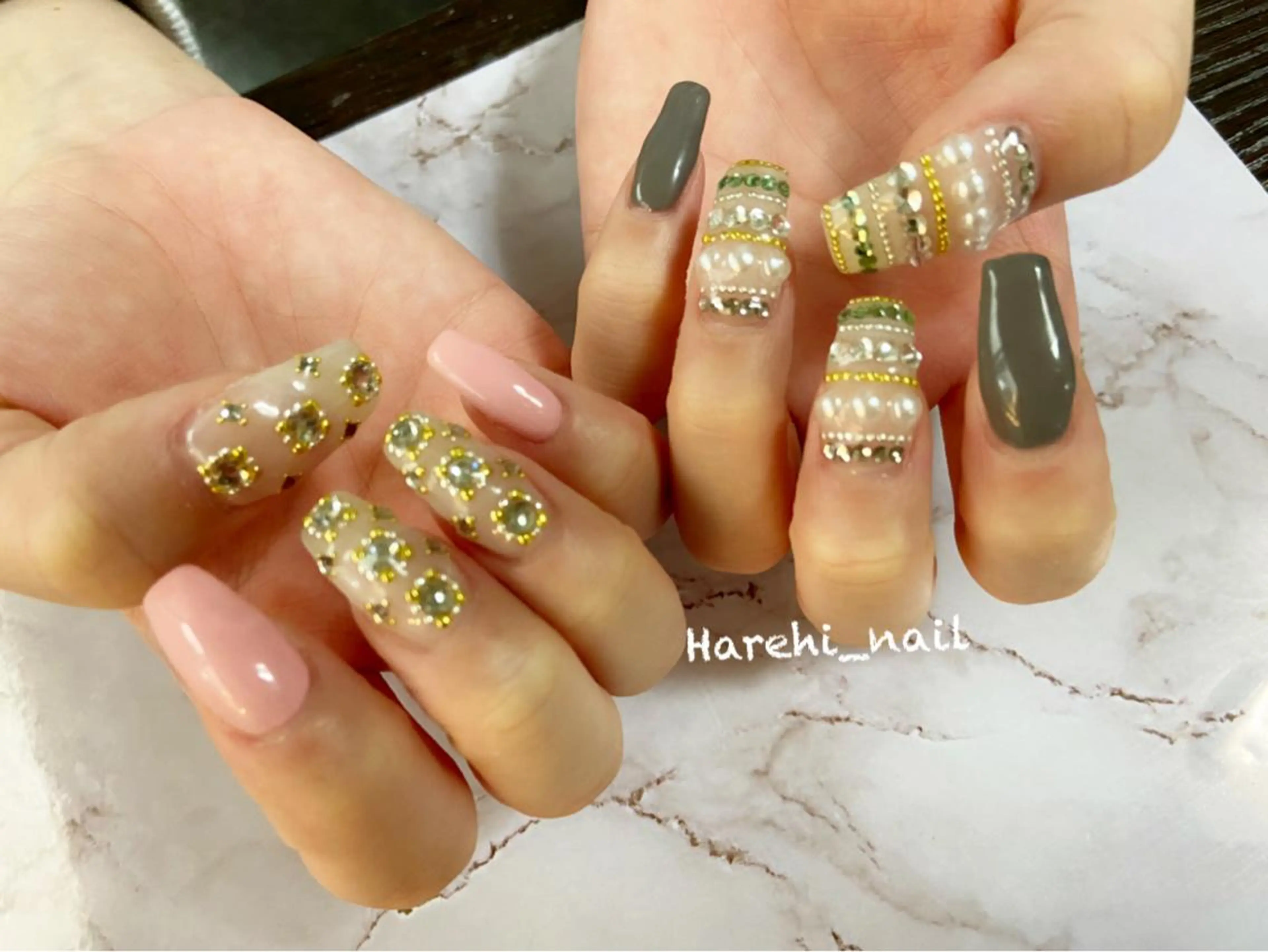 ネイル ハンドネイル Harehi_ nailのネイルデザイン