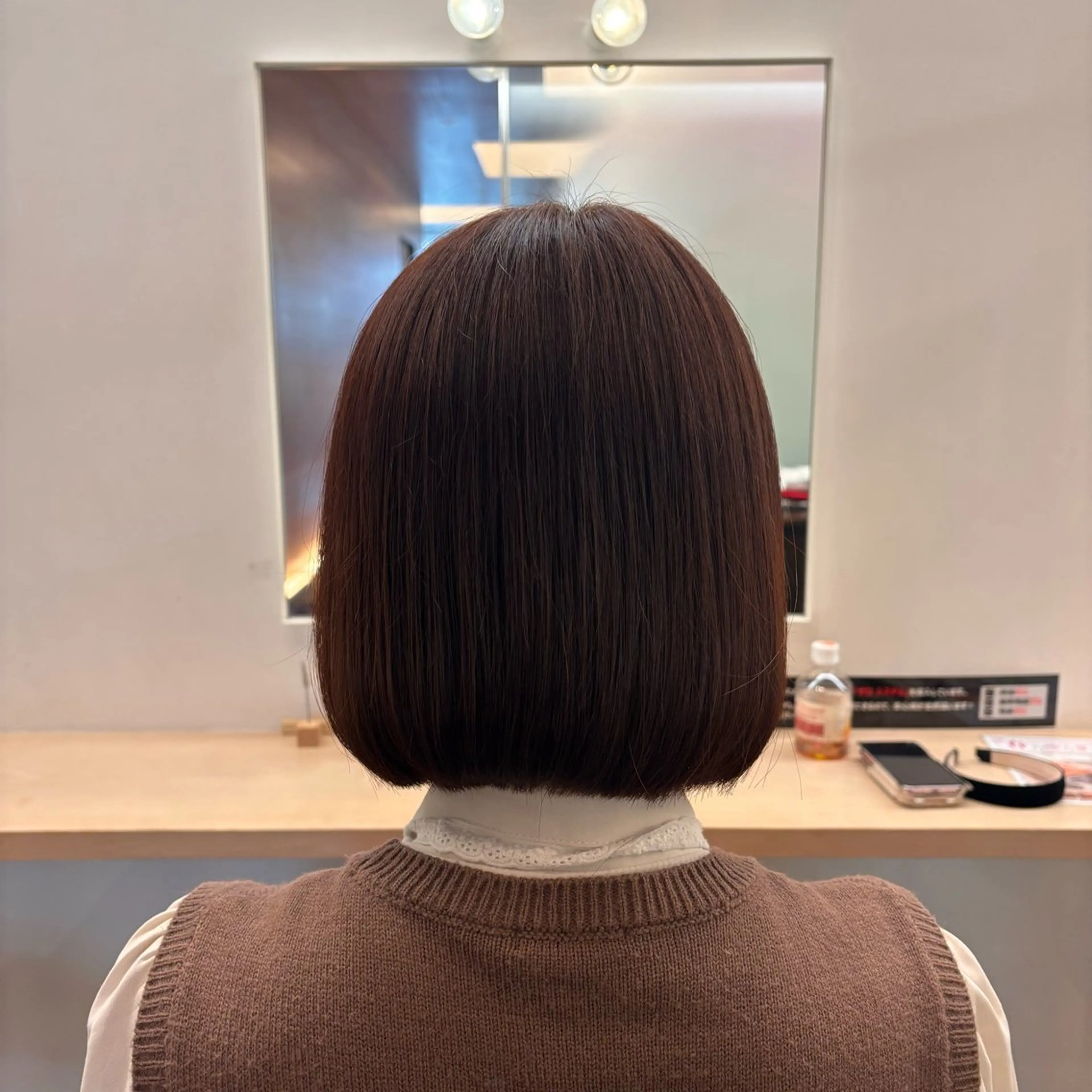 ワンカラー＋カット(ボブ)の写真