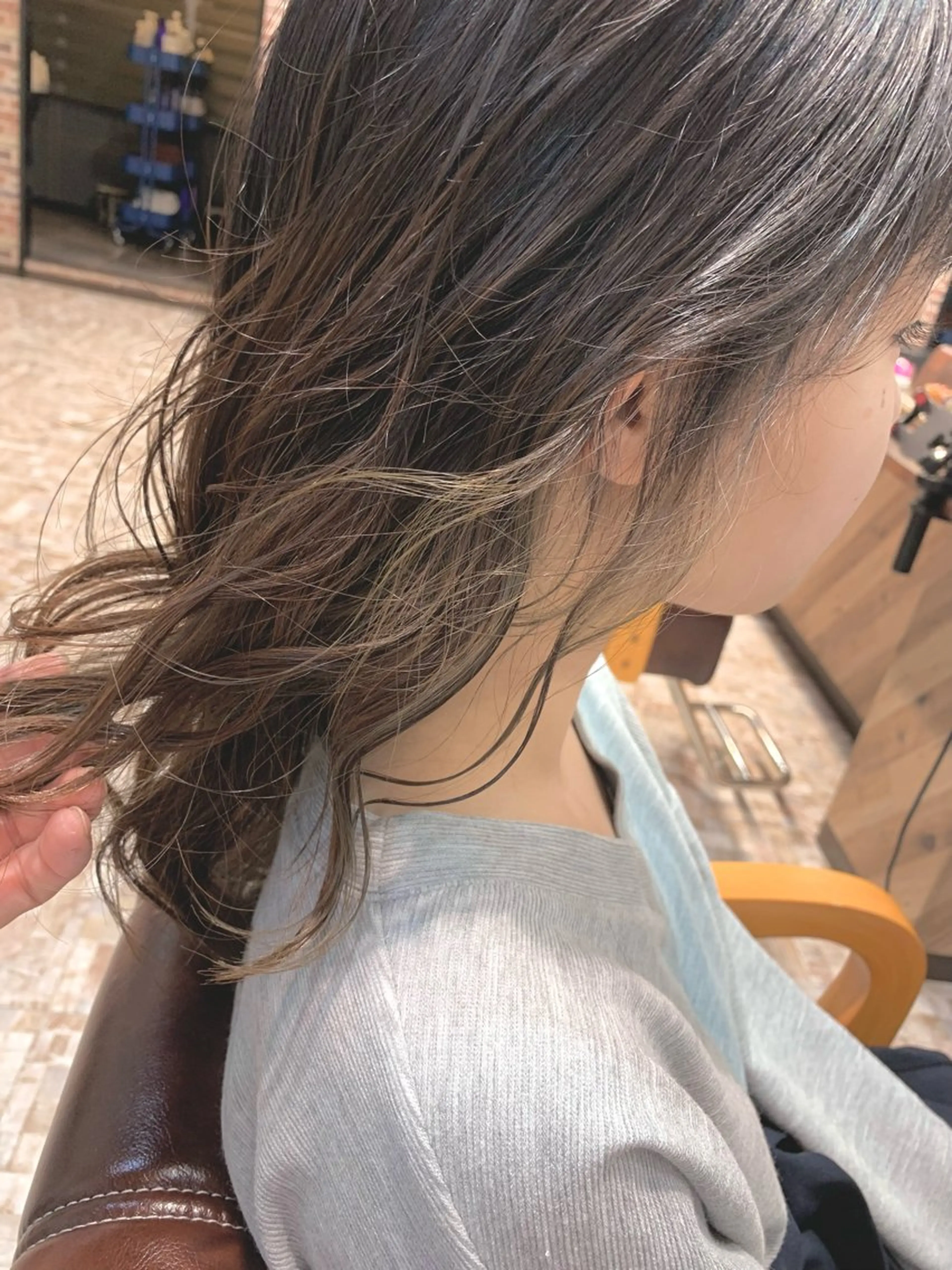 セミロング カラー 神野 洸都のヘアスタイル