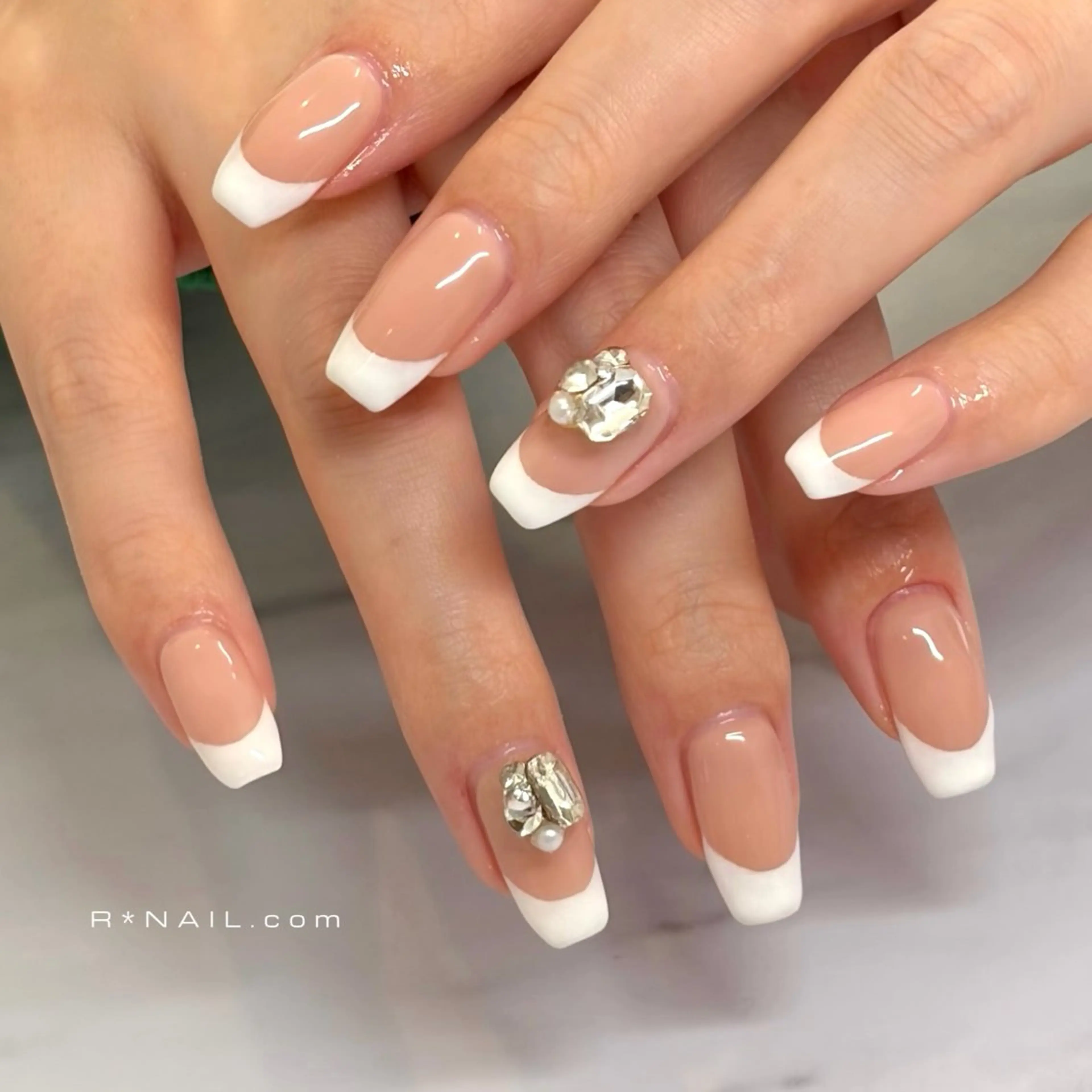 ネイル ハンドネイル Riona / R*NAIL.comのネイルデザイン