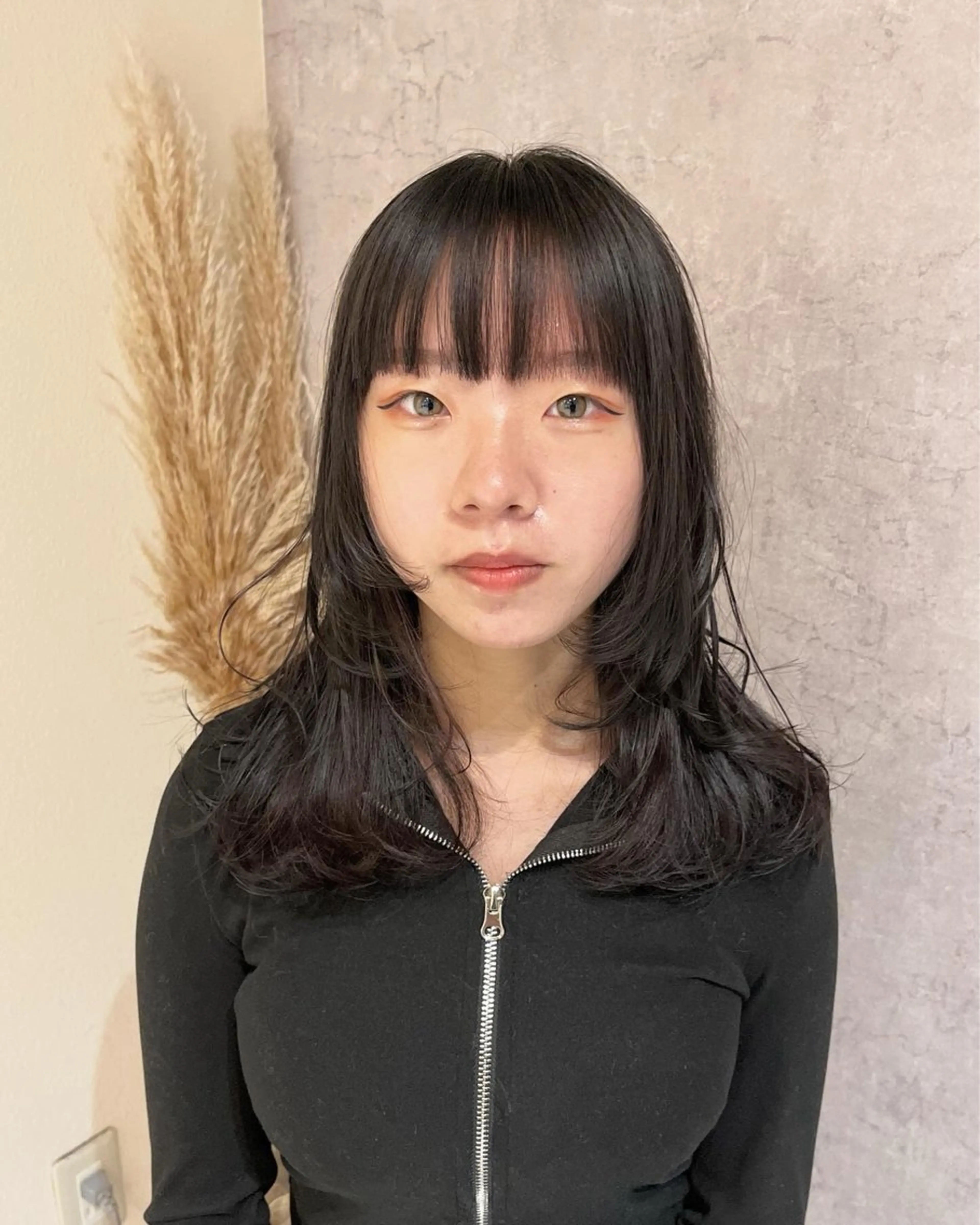 セミロング カラー 顔まわりレイヤー 顔周りカット レイヤーカット ウルフカット FIX hair所属・FIX店長/名駅/ 国際センター/パーマのヘアスタイル