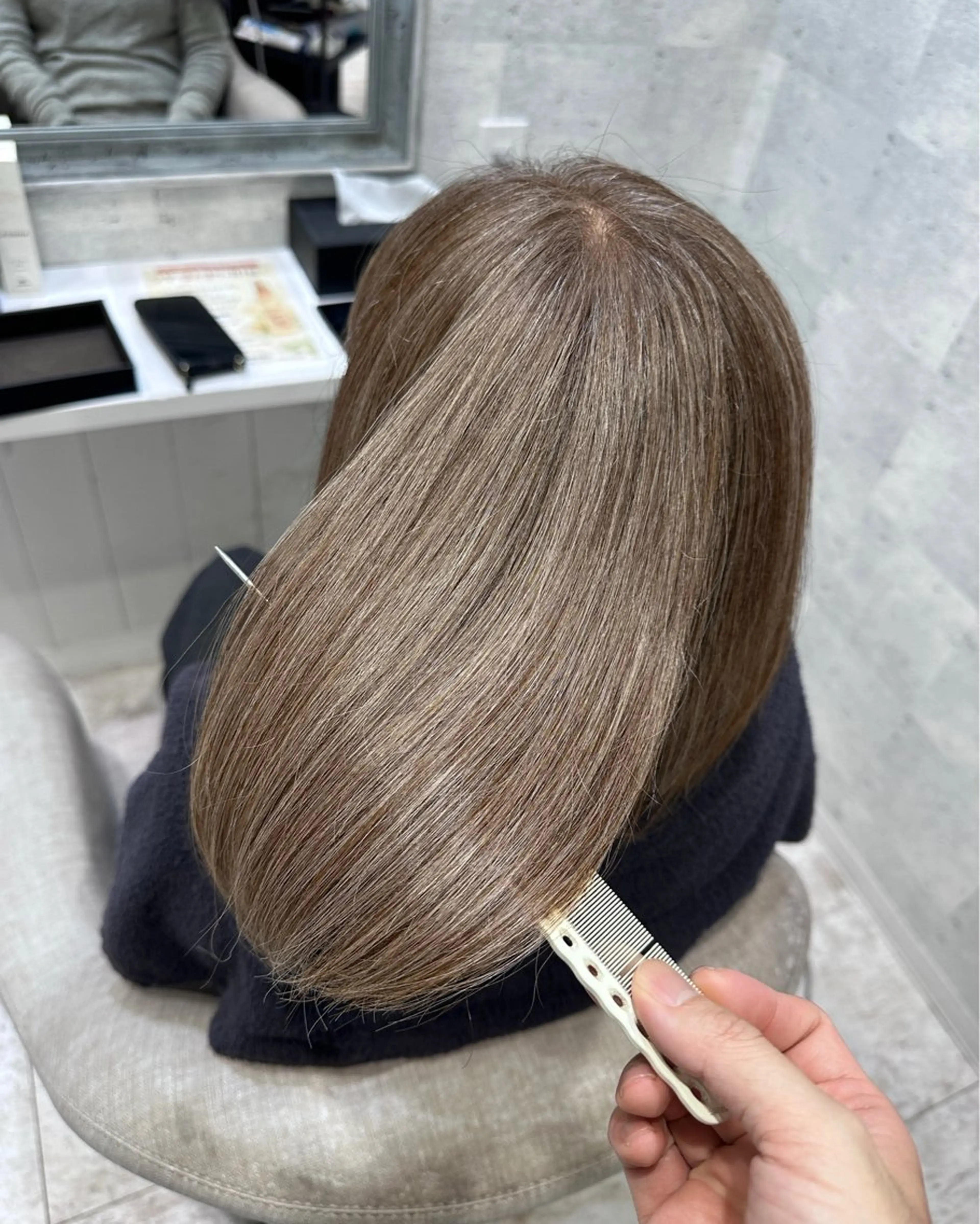セミロング カラー カット ヘアカラー トリートメント 西山 将太のヘアスタイル