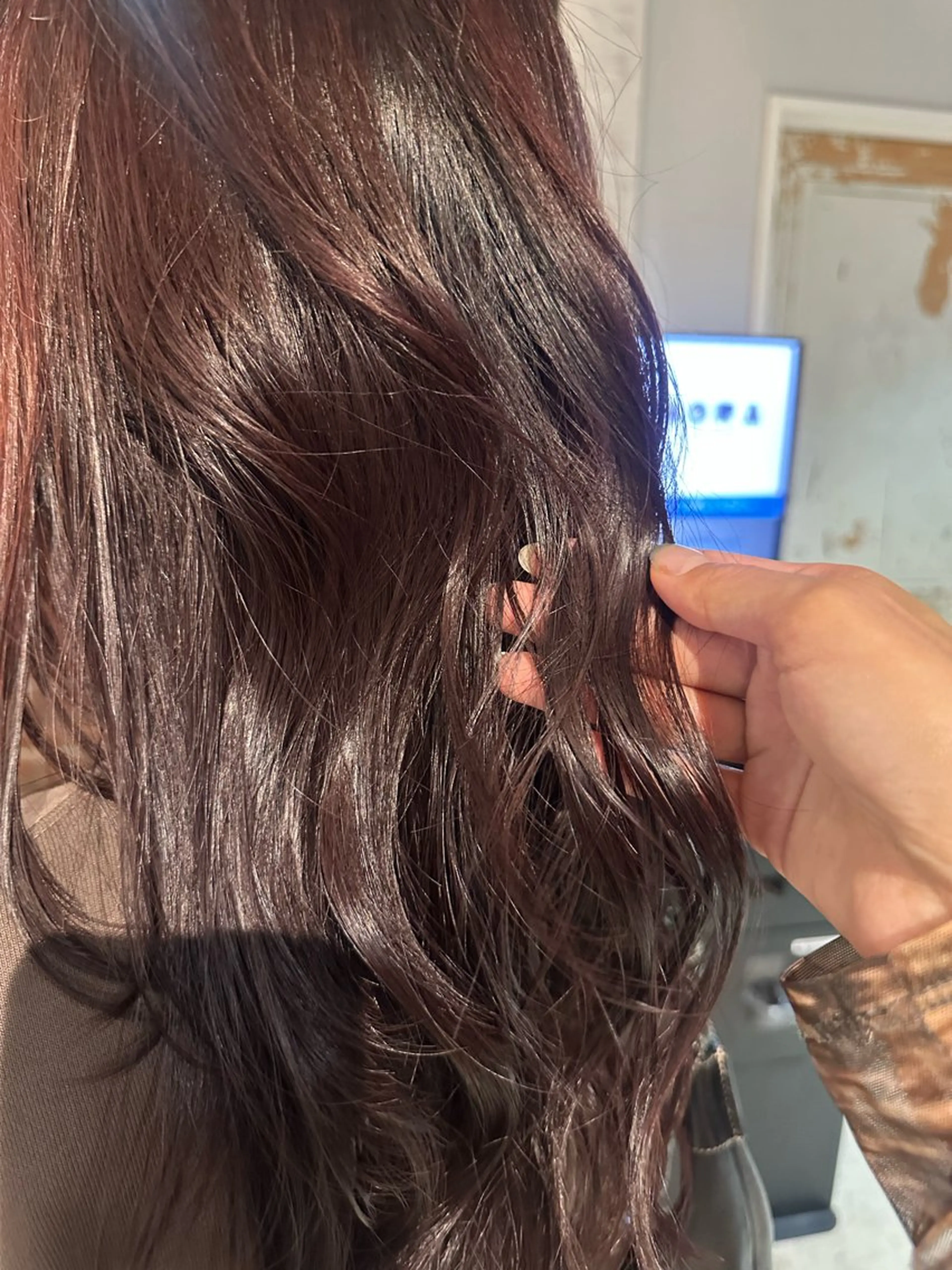 カラー ブリーチ ブリーチなしカラー NORA銀座 NATSUMIのヘアスタイル