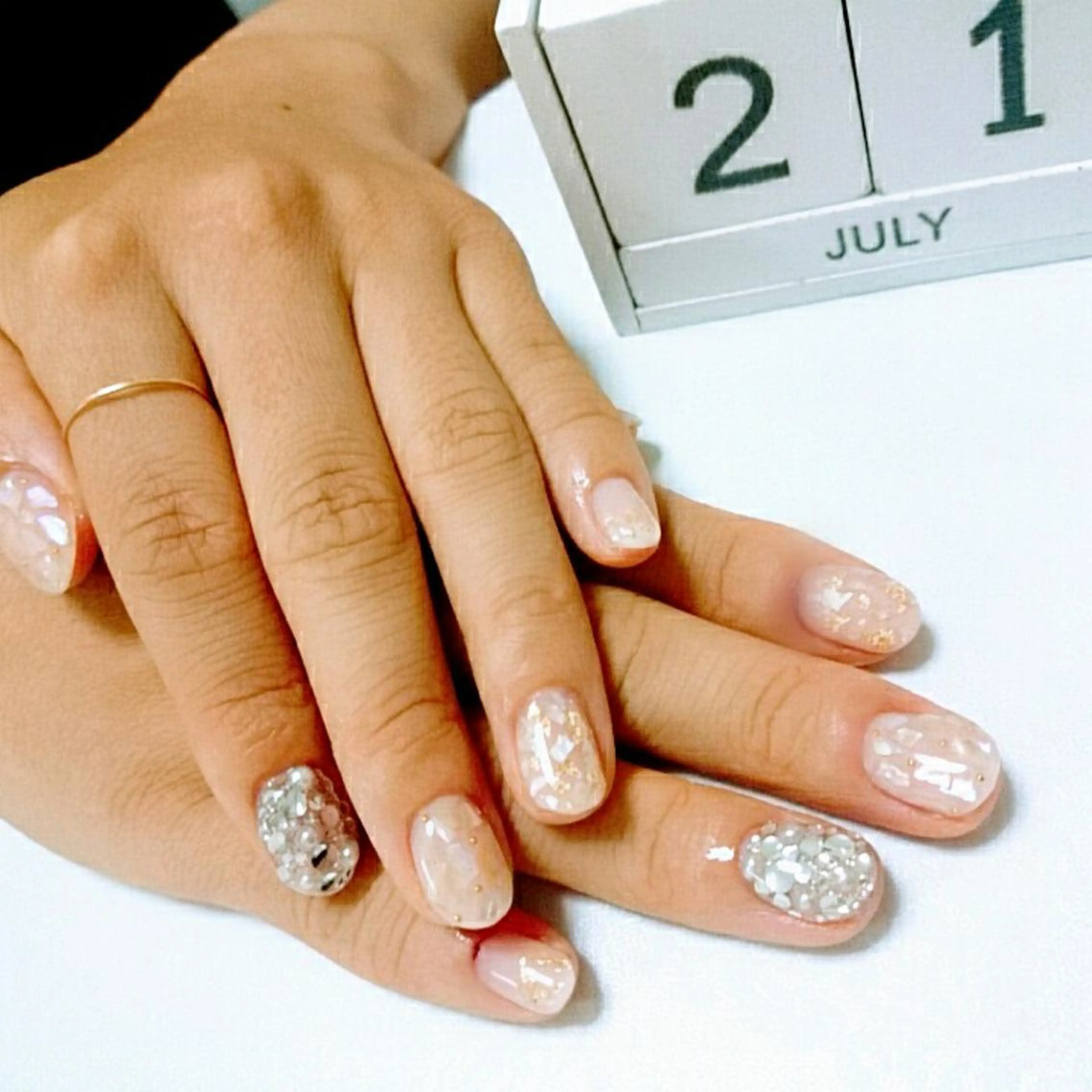 ネイル キラキラネイル JEWEL nailのネイルデザイン