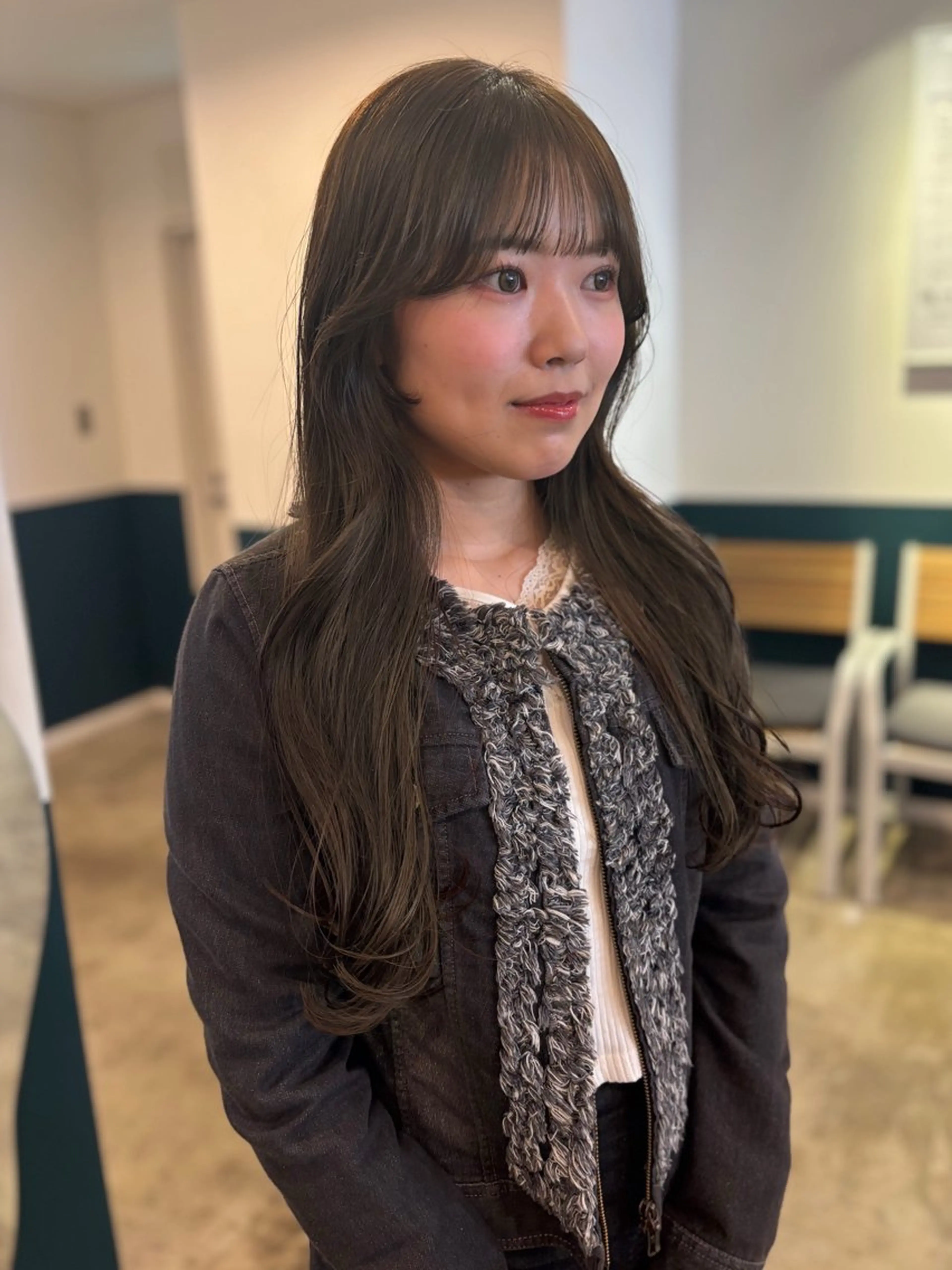 ロング 顔周りカット カット ヘアカラー ☁️RIKA☁️ @ri2_____bのヘアスタイル