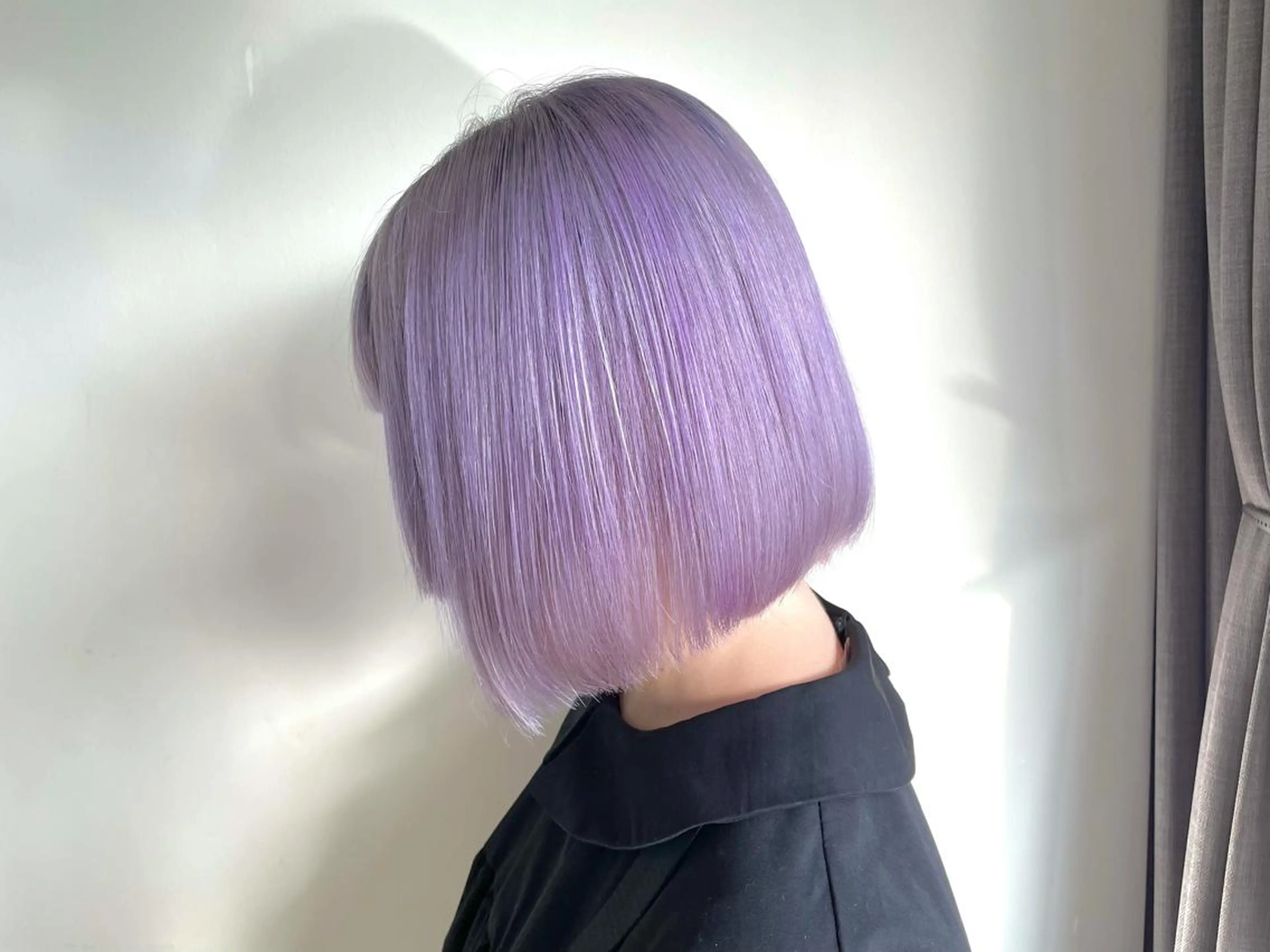 ショート カラー ブリーチ ラベンダーカラー ✅ケアブリーチ✅ トヨオカ ノブヒデのヘアスタイル