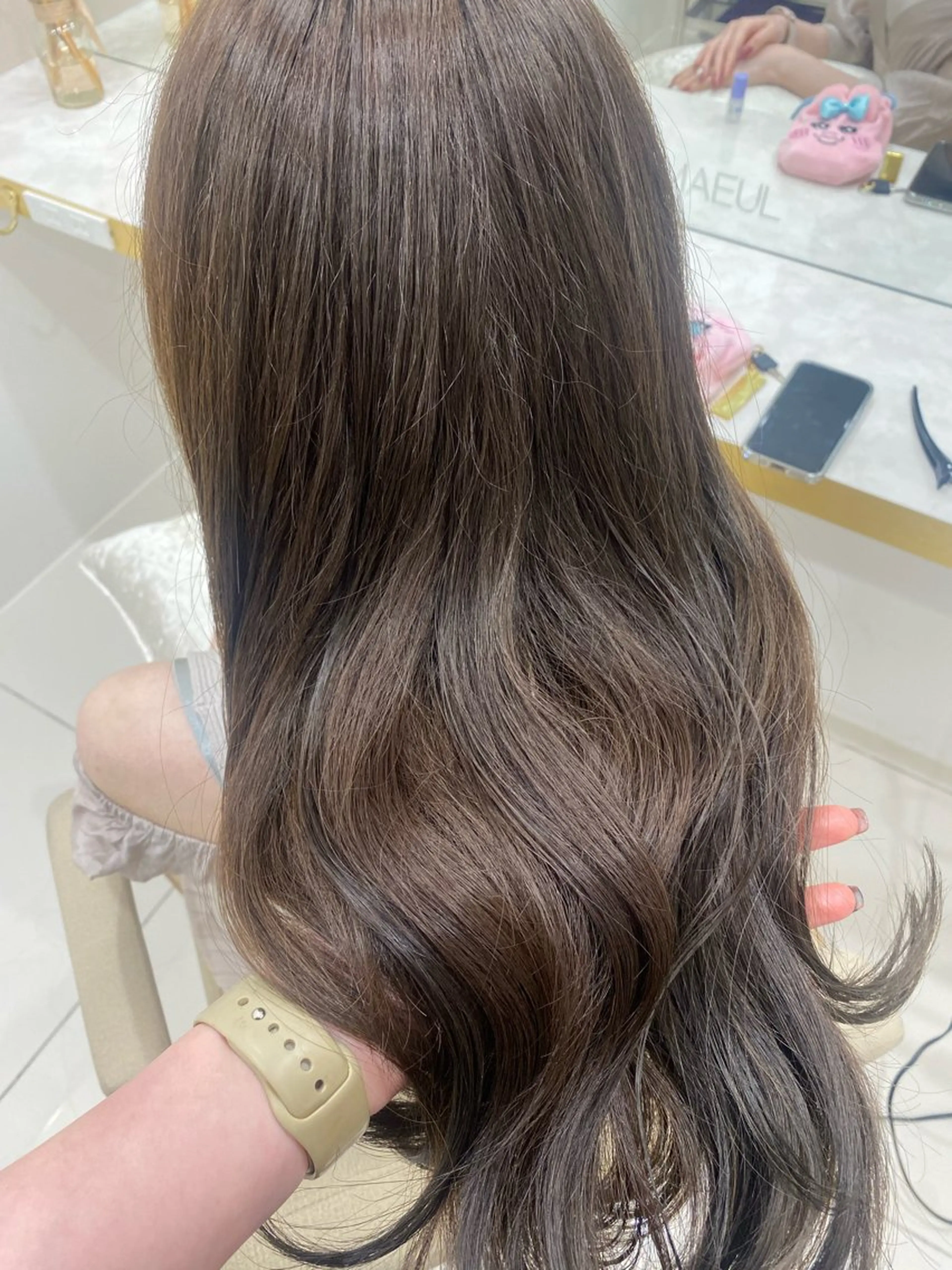 ロング ami 大人モテ/レイヤーのヘアスタイル