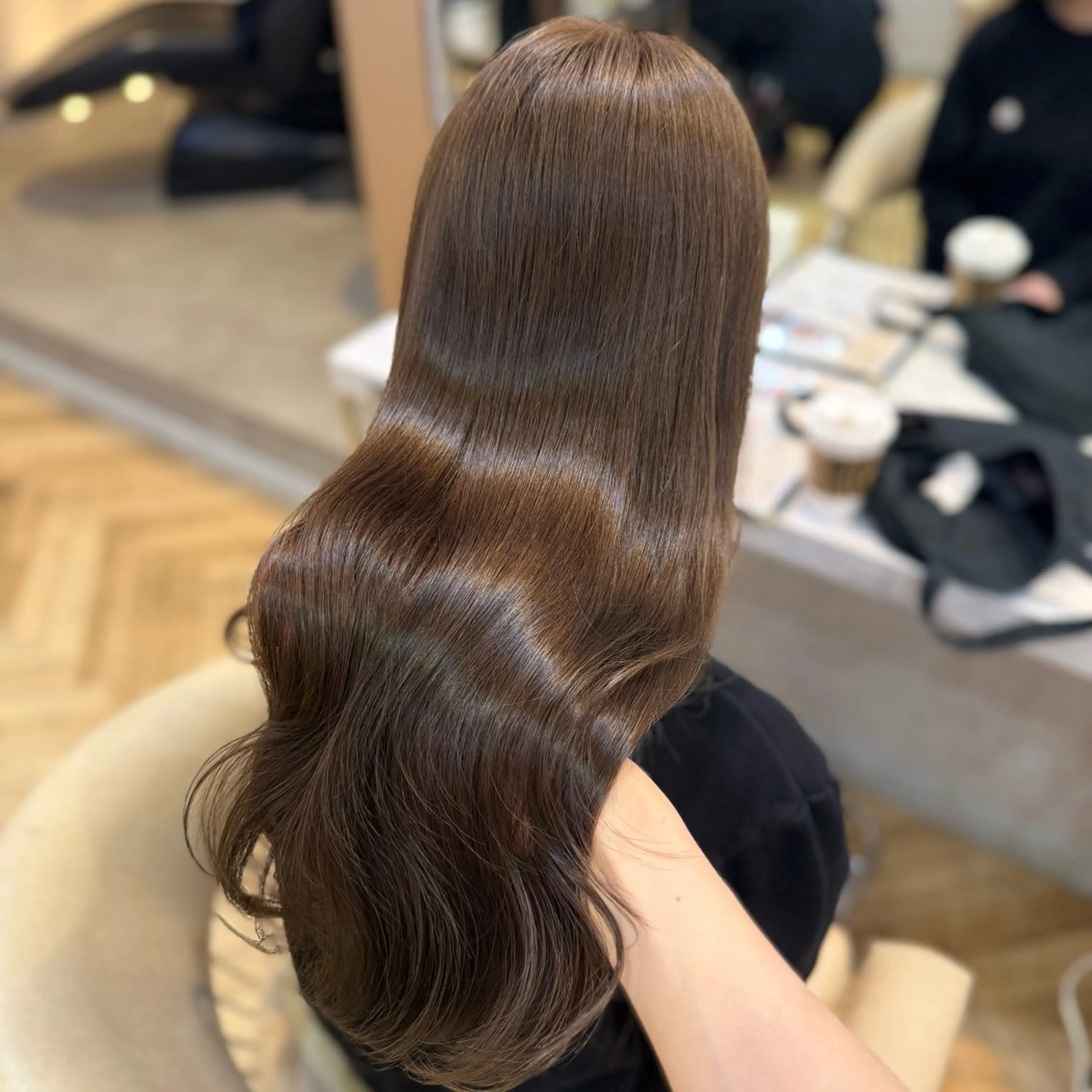 ロング 顔周りカット 韓国風ヘア カット ヘアカラー トリートメント 韓国ヘア/艶髪/ 透明感カラー/つぐみのヘアスタイル