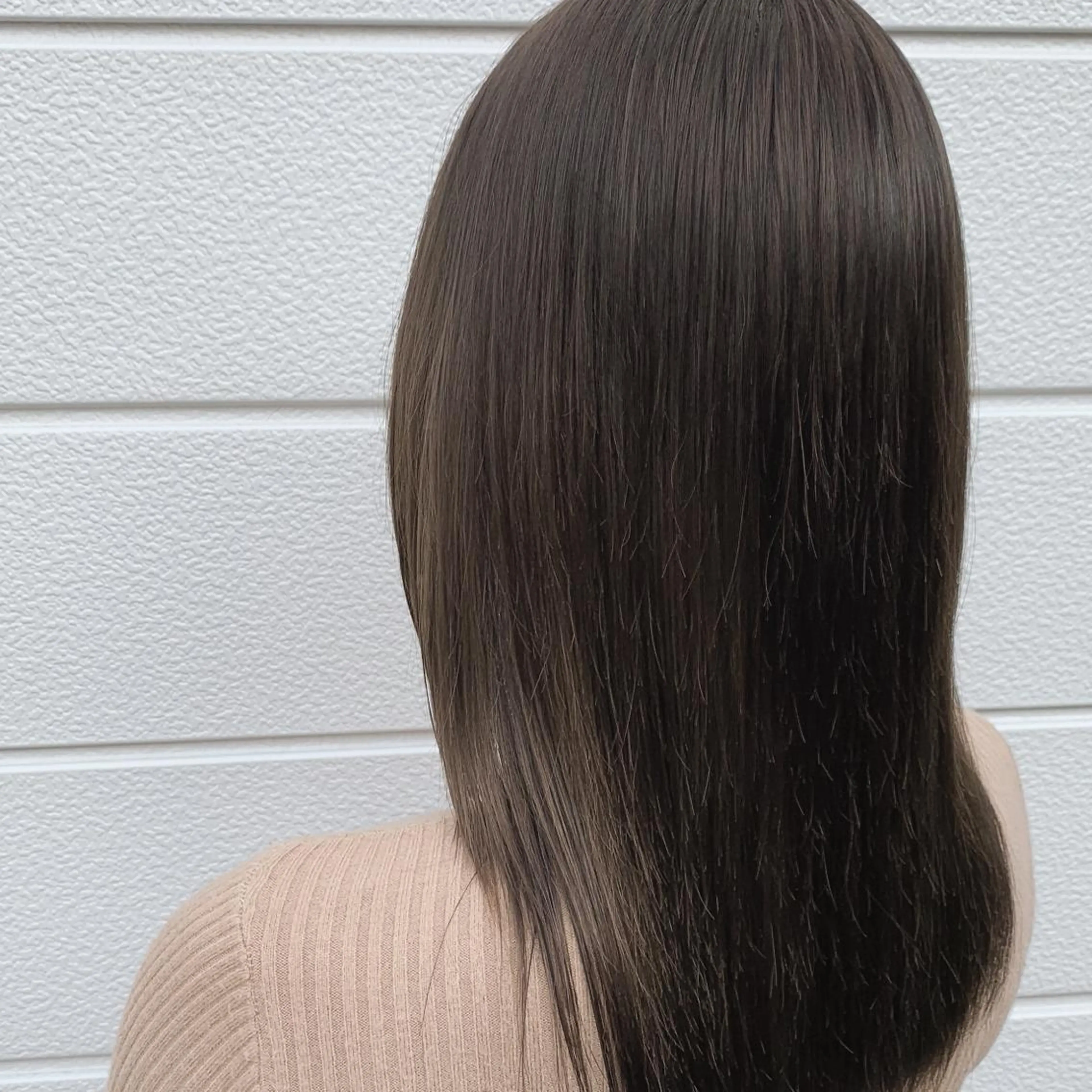 セミロング カラー ベージュカラー 衣笠 雅俊のヘアスタイル