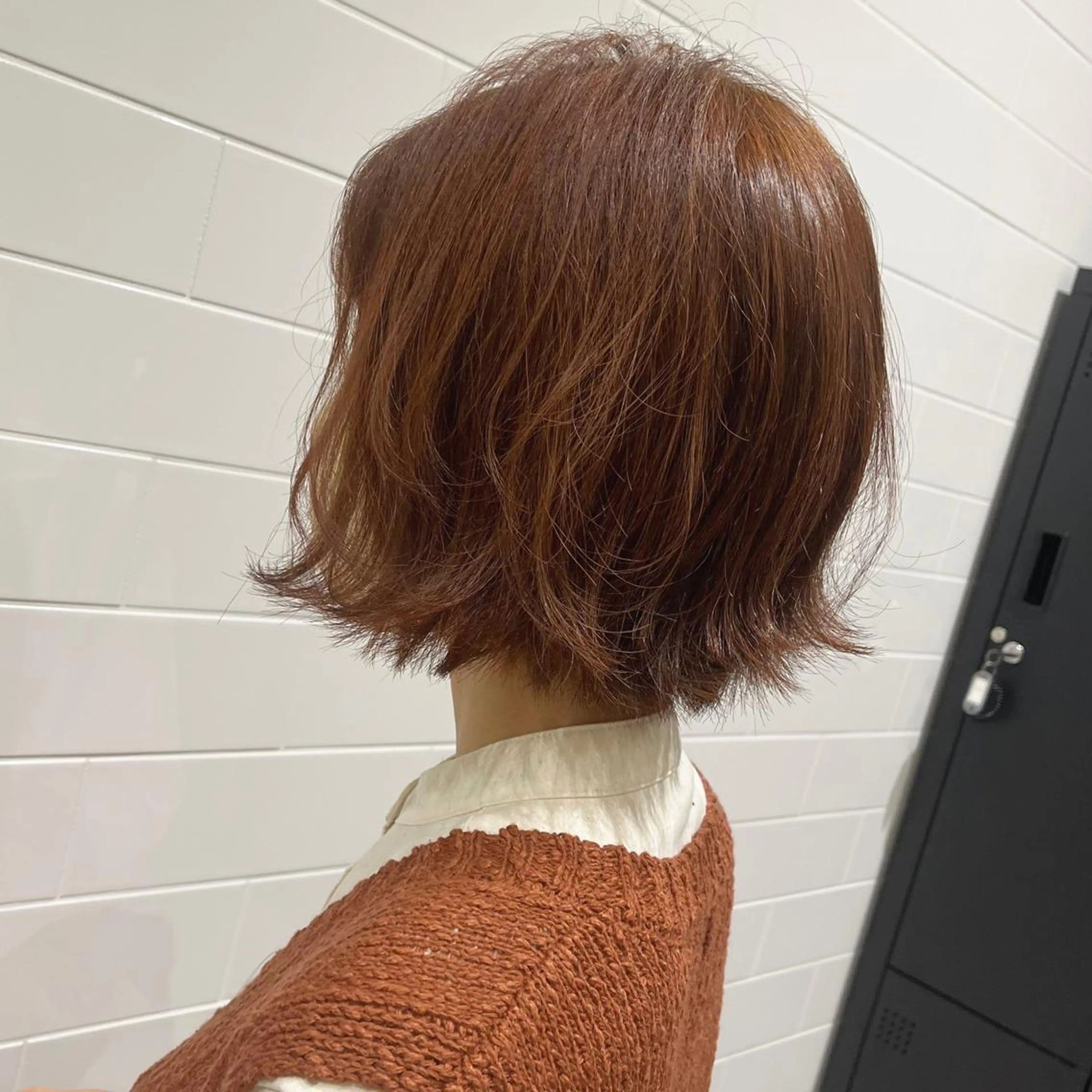 ショート カラー ブラウンカラー オレンジ オレンジブラウン lien ヒジリのヘアスタイル