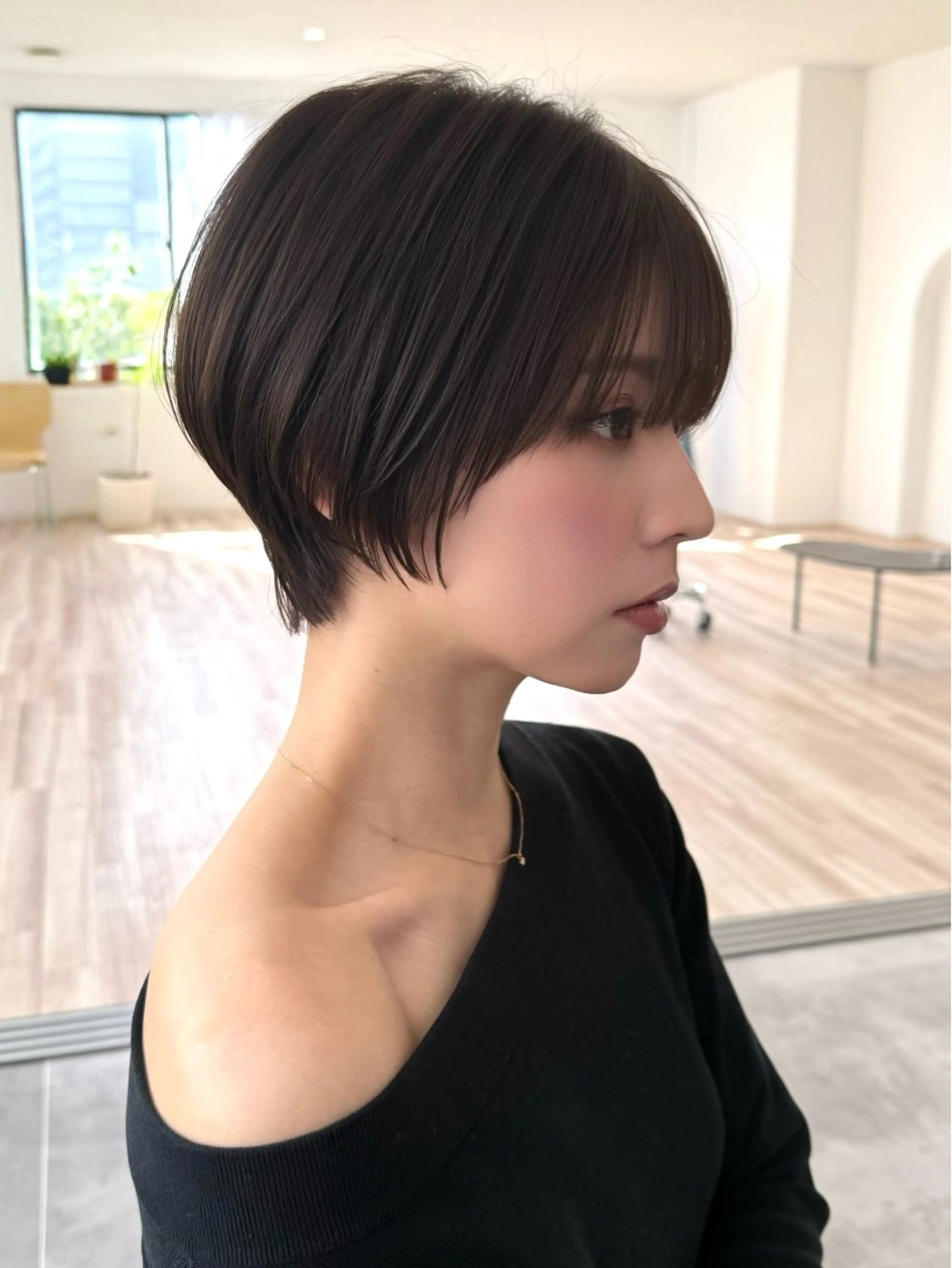 ショート 大阪梅田 稲葉利也斗のヘアスタイル