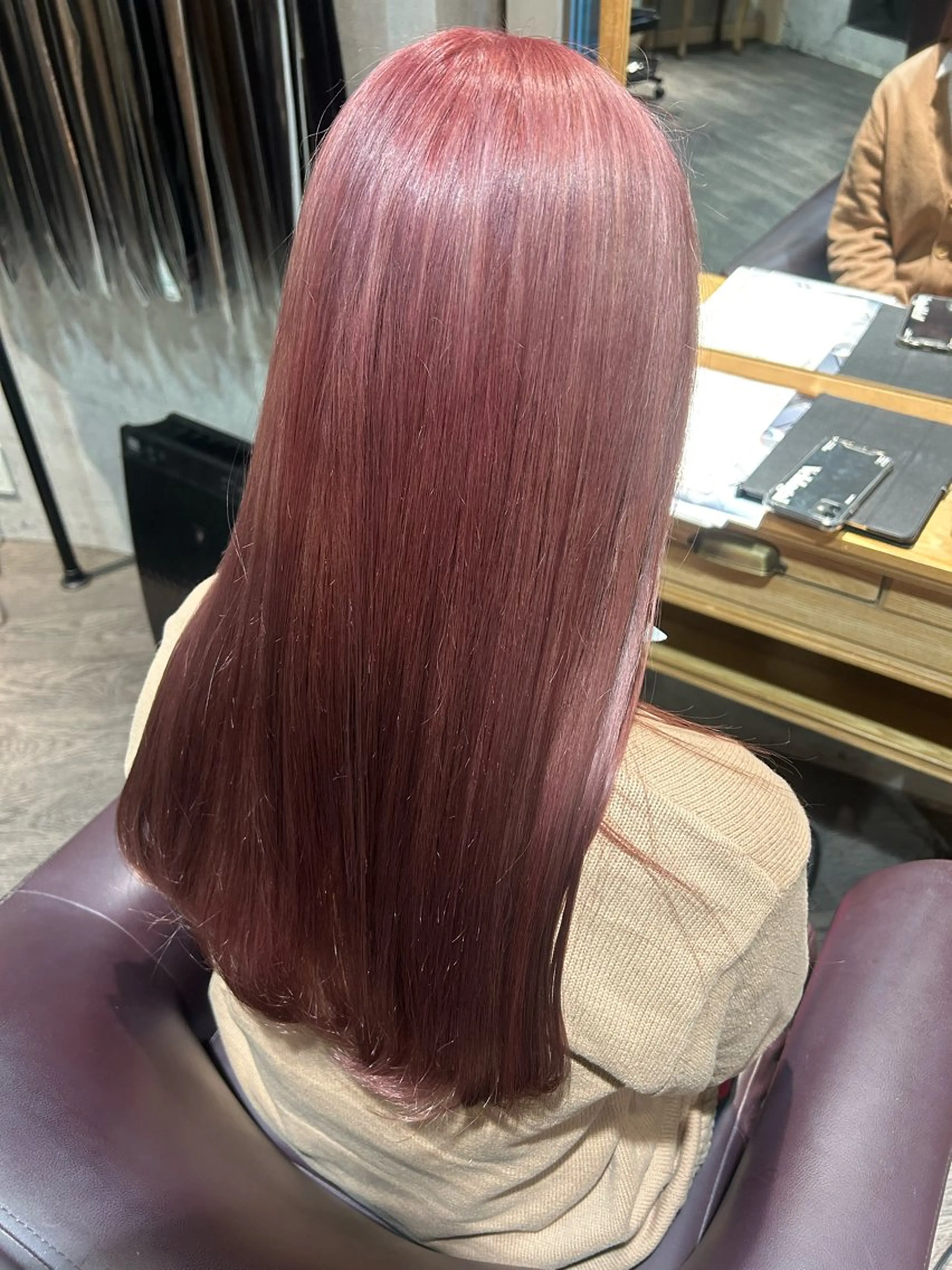 セミロング カラー ベージュカラー ピンクカラー ピンクベージュ ヘアカラー トリートメント パーソナルカラー 診断🍀マリンのヘアスタイル