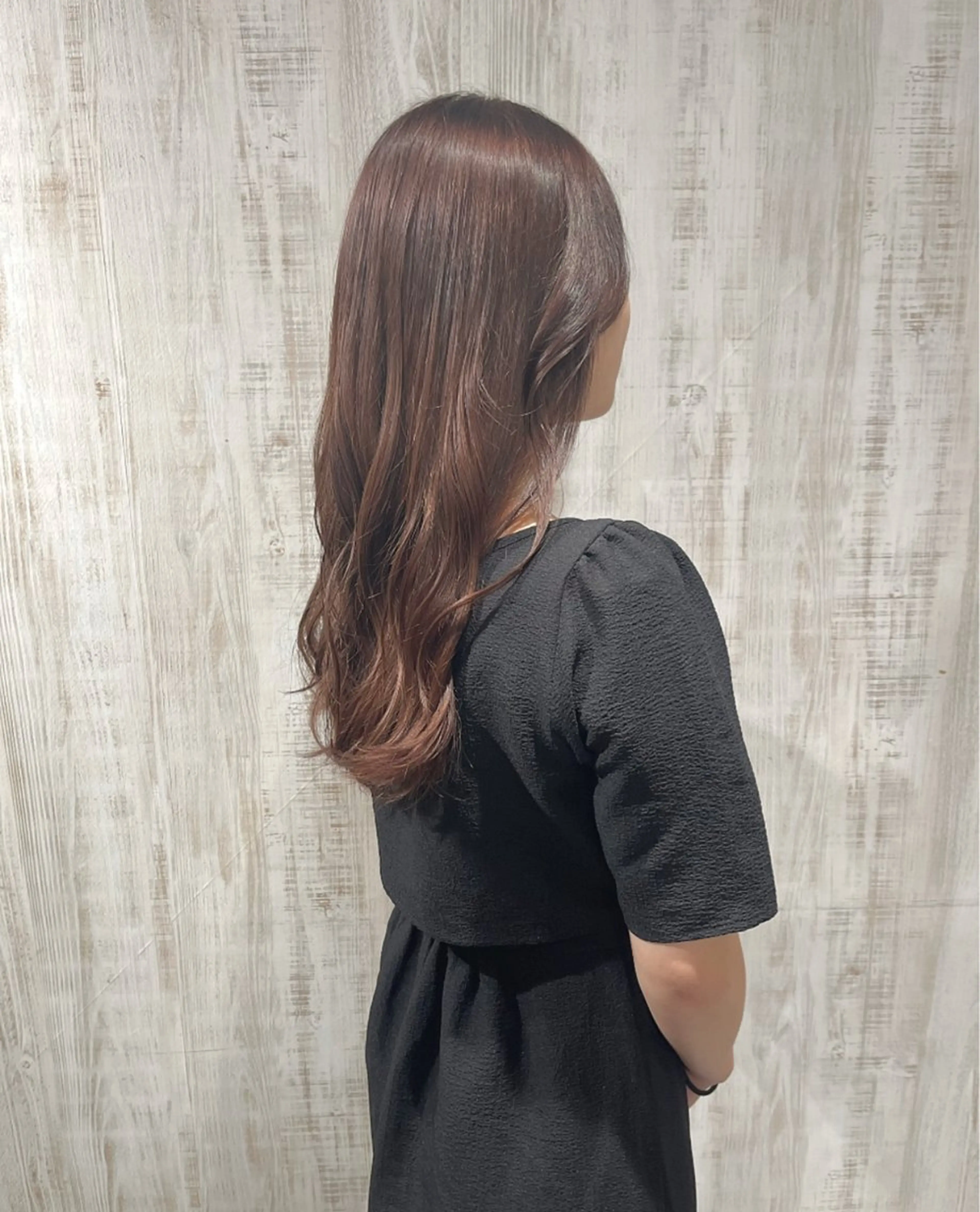 ロング 髪質改善カラー｜ レイヤー｜小寺 葵のヘアスタイル