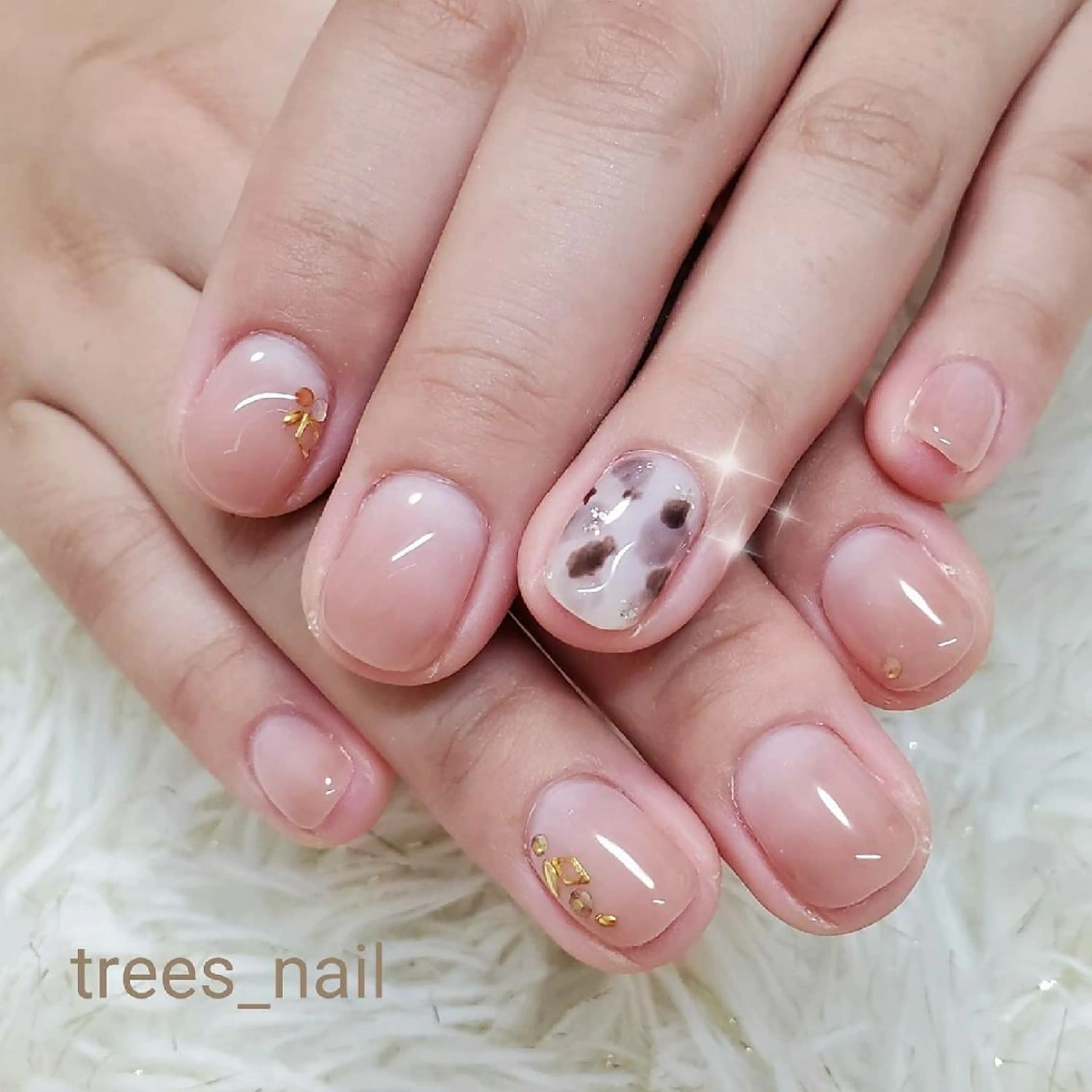 ネイル trees_ nailのネイルデザイン