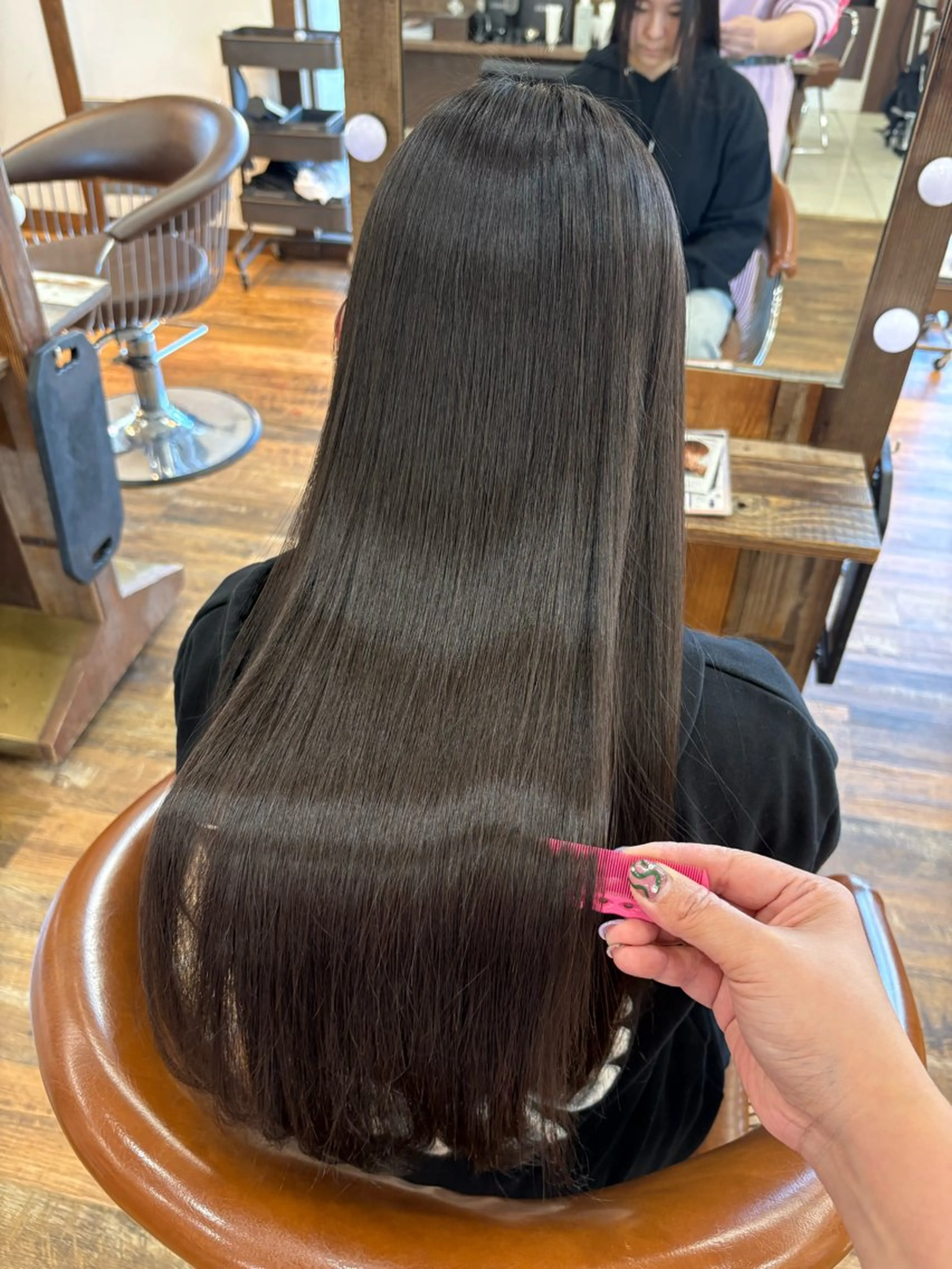 パーマ レナ┊︎髪質改善 ┊︎シルクストレートのヘアスタイル