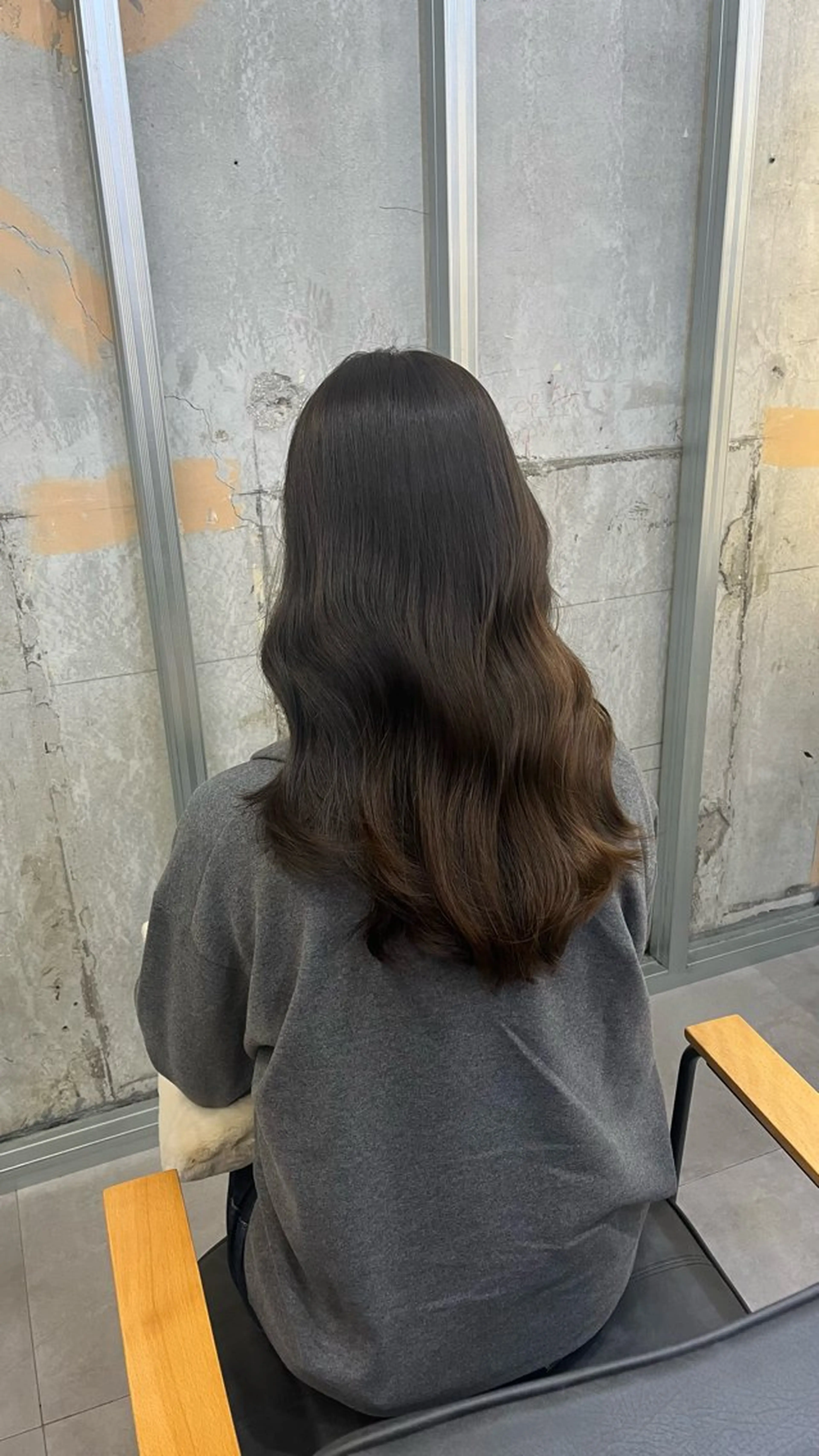 ロング 冨田 悠稀/ 髪質改善カラー🫧のヘアスタイル