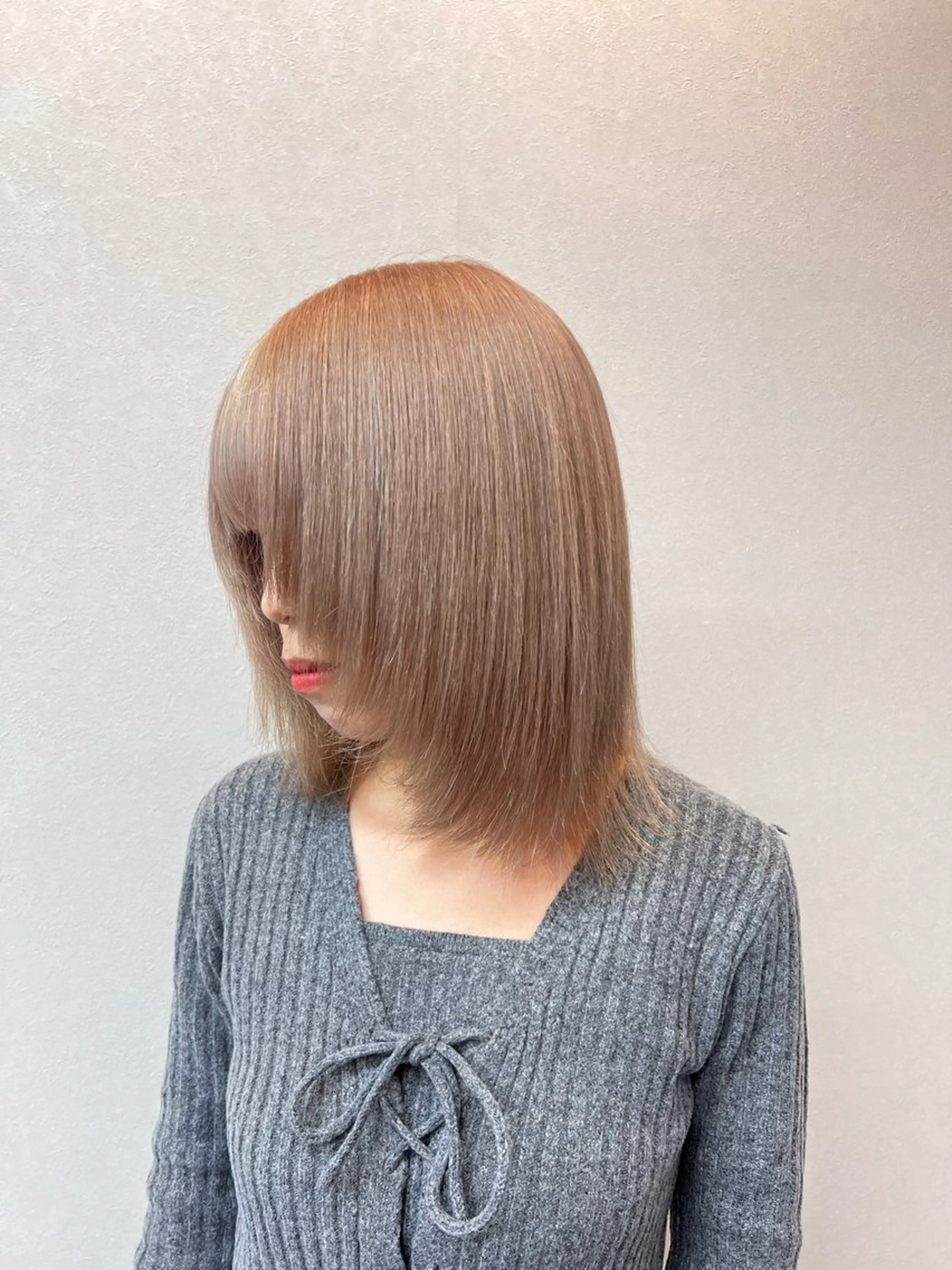 ミディアム ヘアカラー ブリーチ・エクステ 🎀メイのヘアスタイル