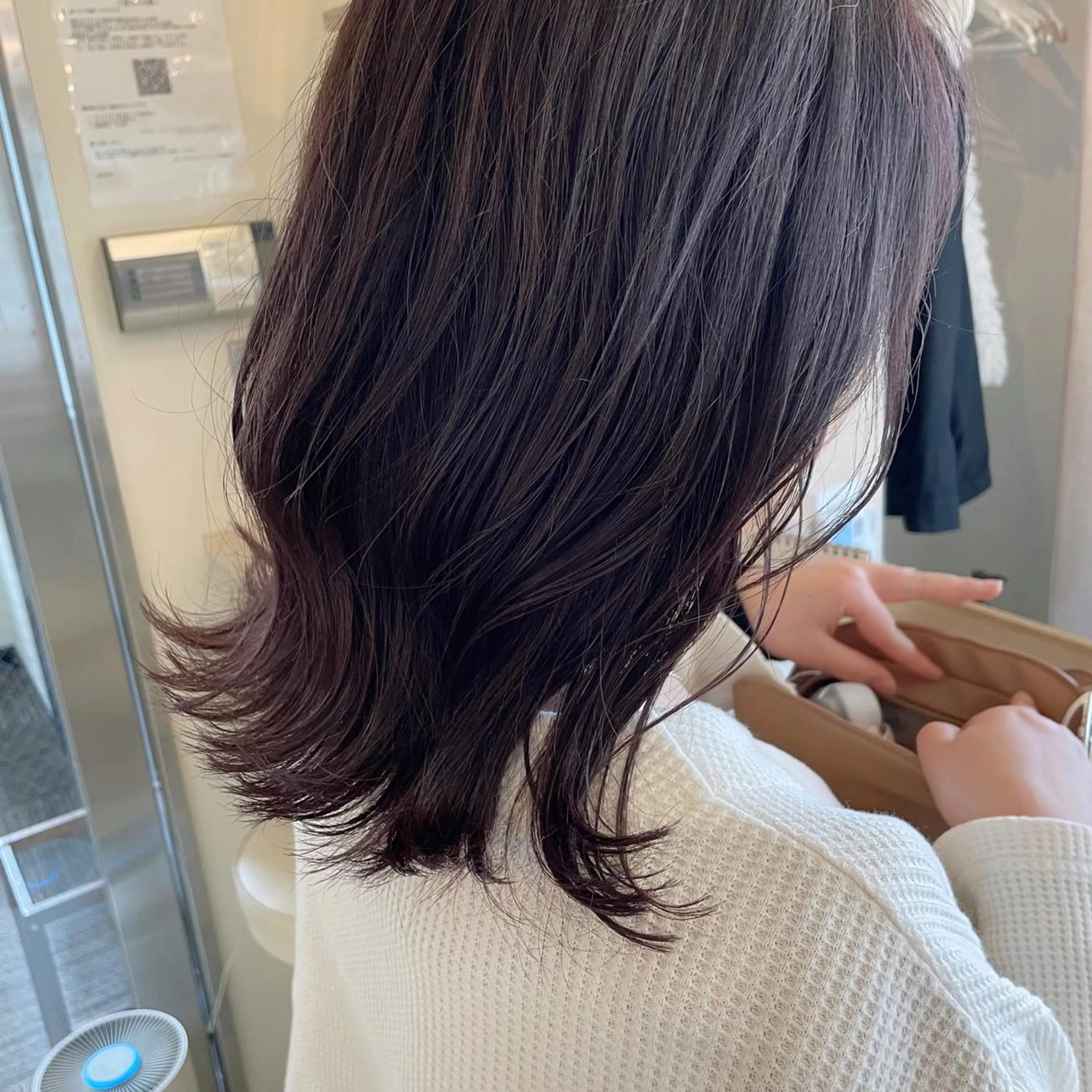 ミディアム カラー グレージュ ラベンダーカラー ラベンダーグレージュ ラベンダーグレー ボブウルフ／ボブ Satsuki【名駅のヘアスタイル