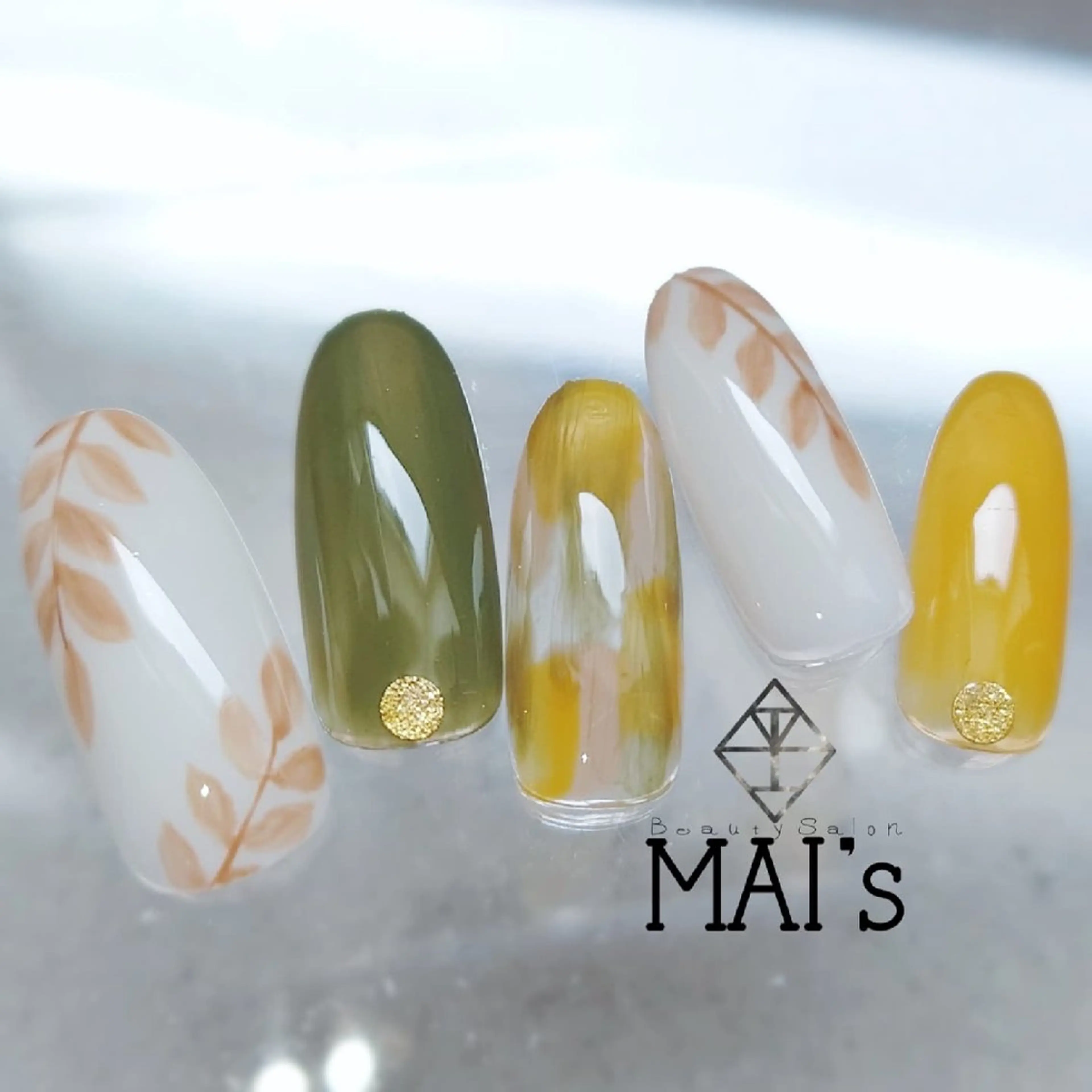 ネイル ハンドネイル ネイリスト Erinaのネイルデザイン