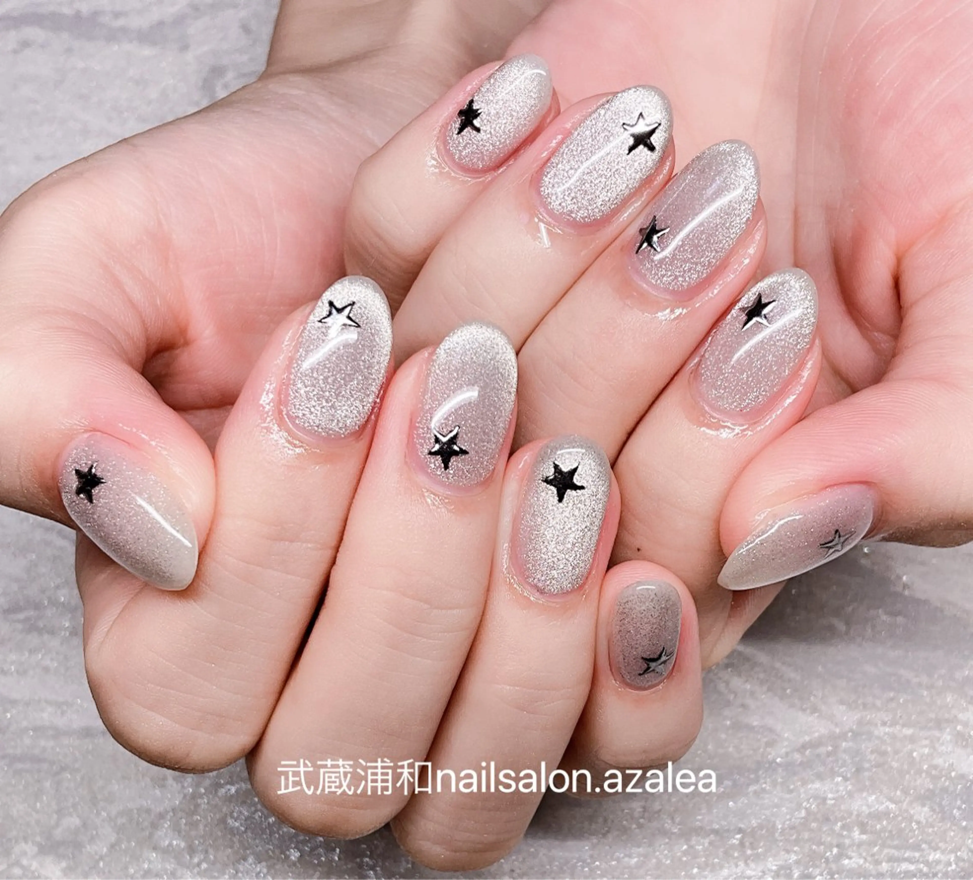 ネイル ハンドネイル R inのネイルデザイン