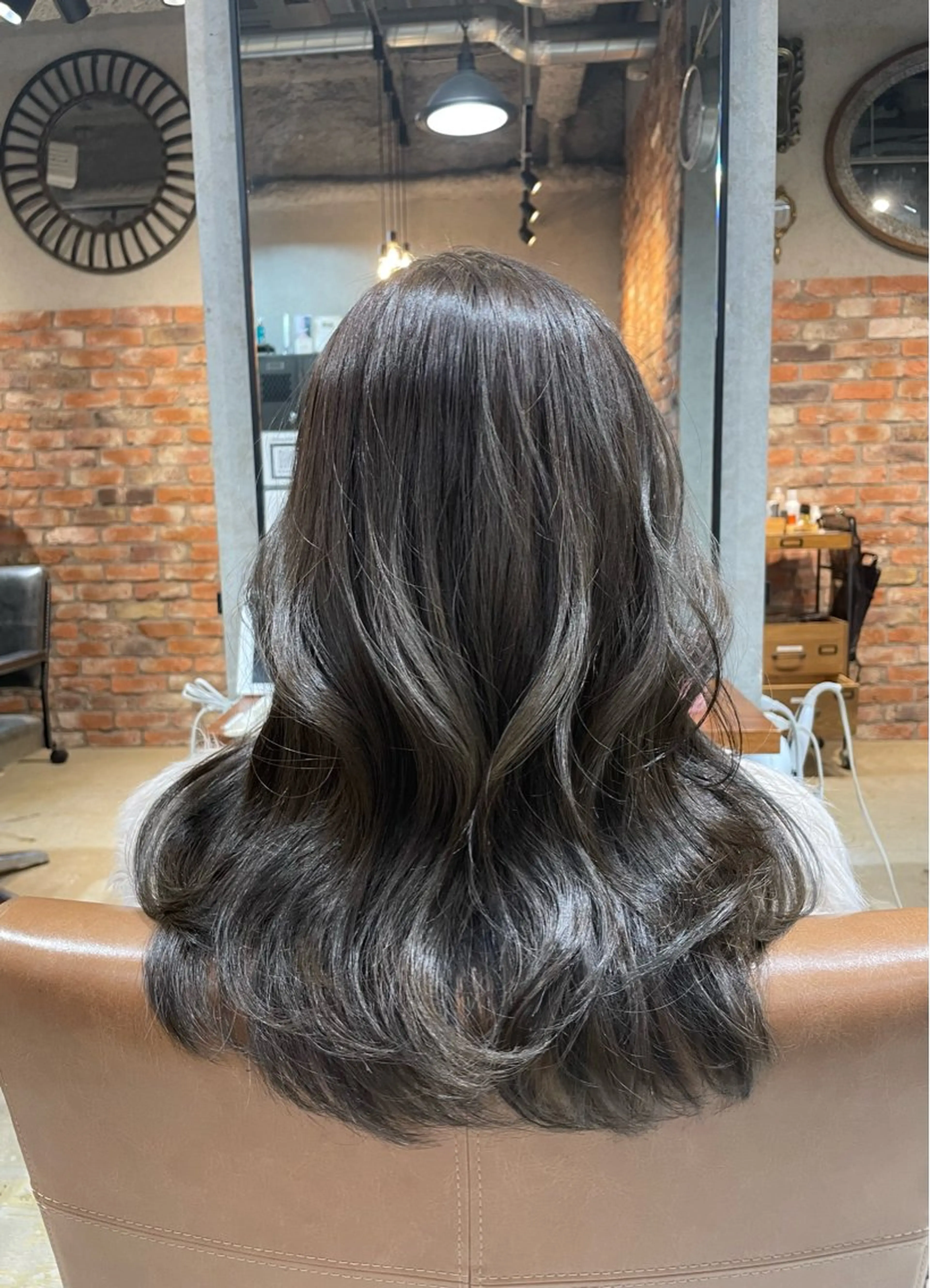 カラー アッシュ ベージュカラー ブリーチ ブルーカラー 透明感カラー 似合わせカット🍀 TAKAHASHIのヘアスタイル