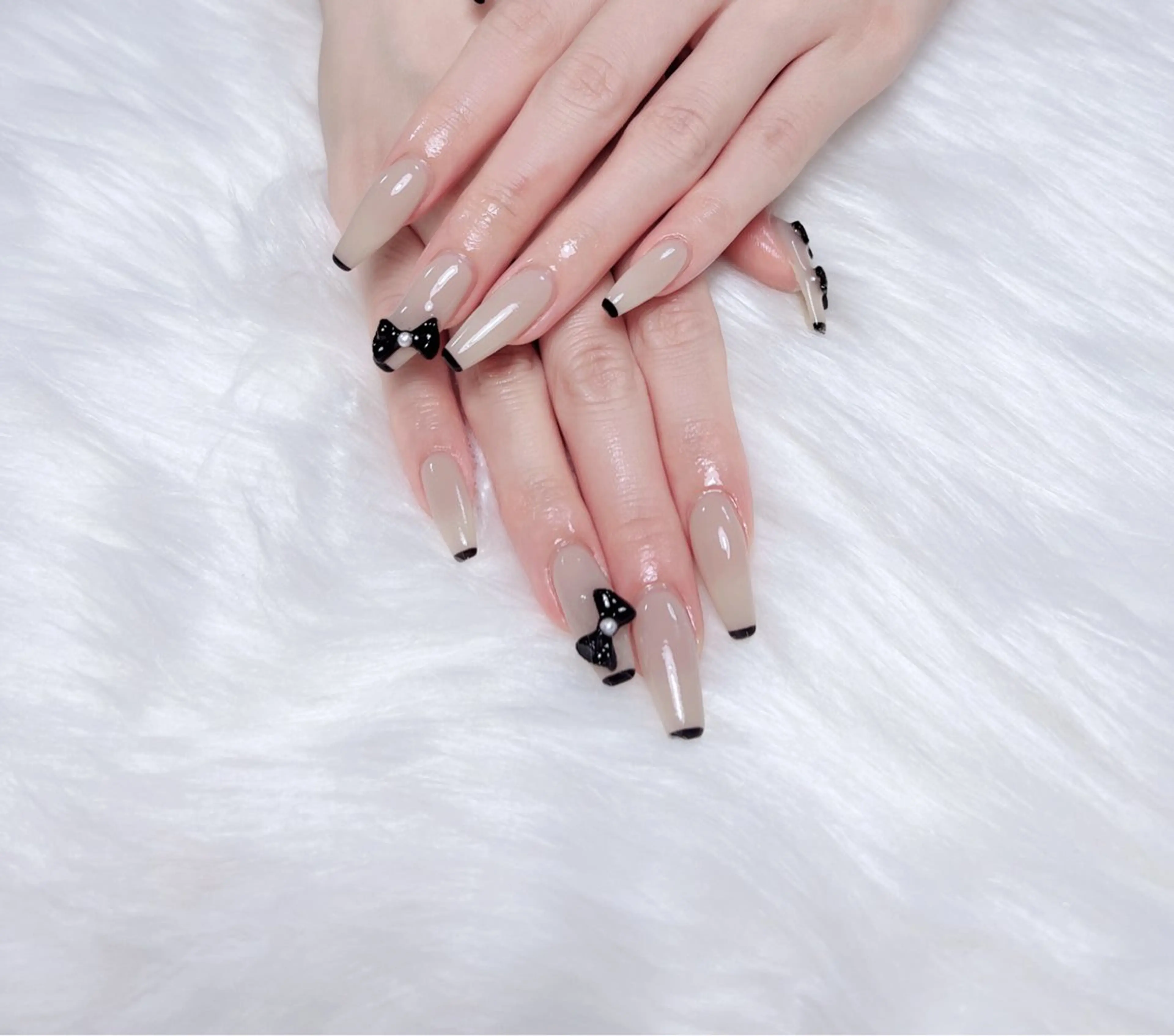 ネイル uu ネイルサロン関内🌼のネイルデザイン