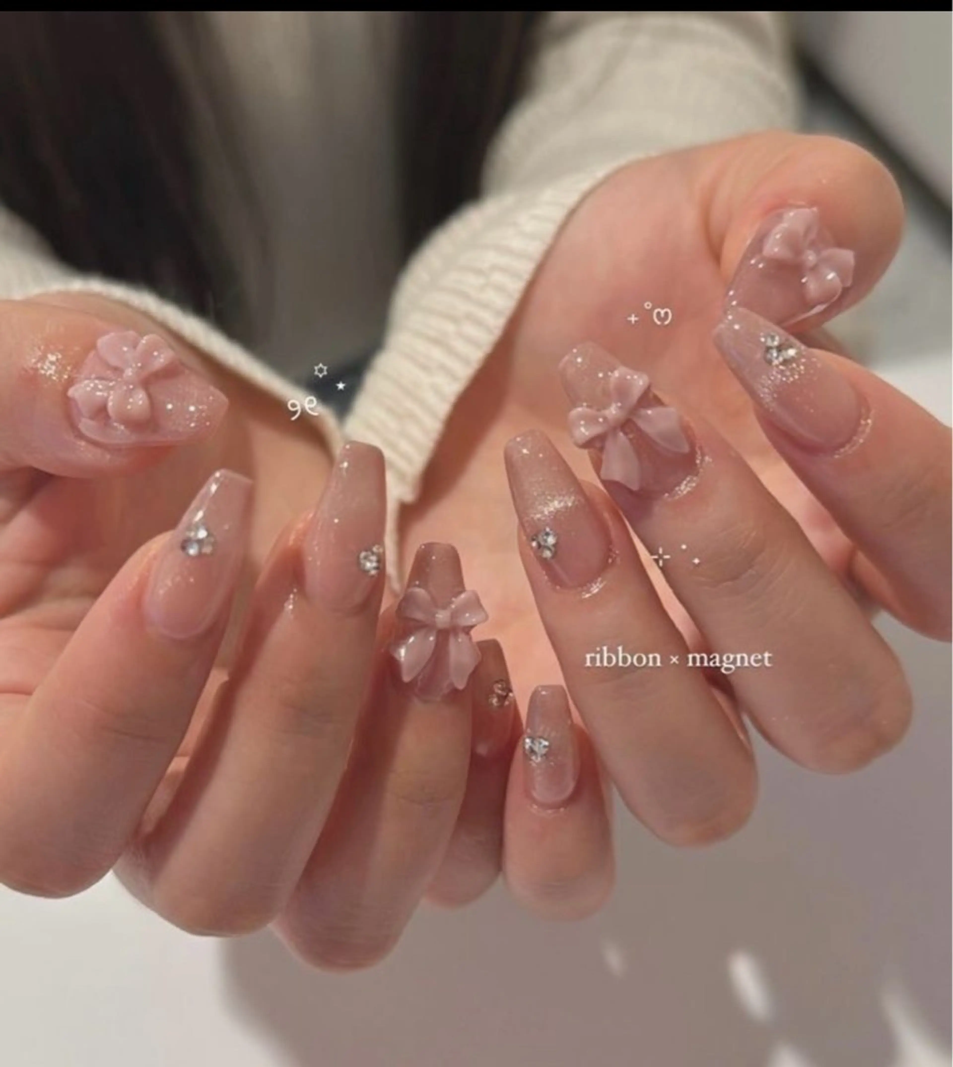 ネイル アニー ルナのネイルデザイン