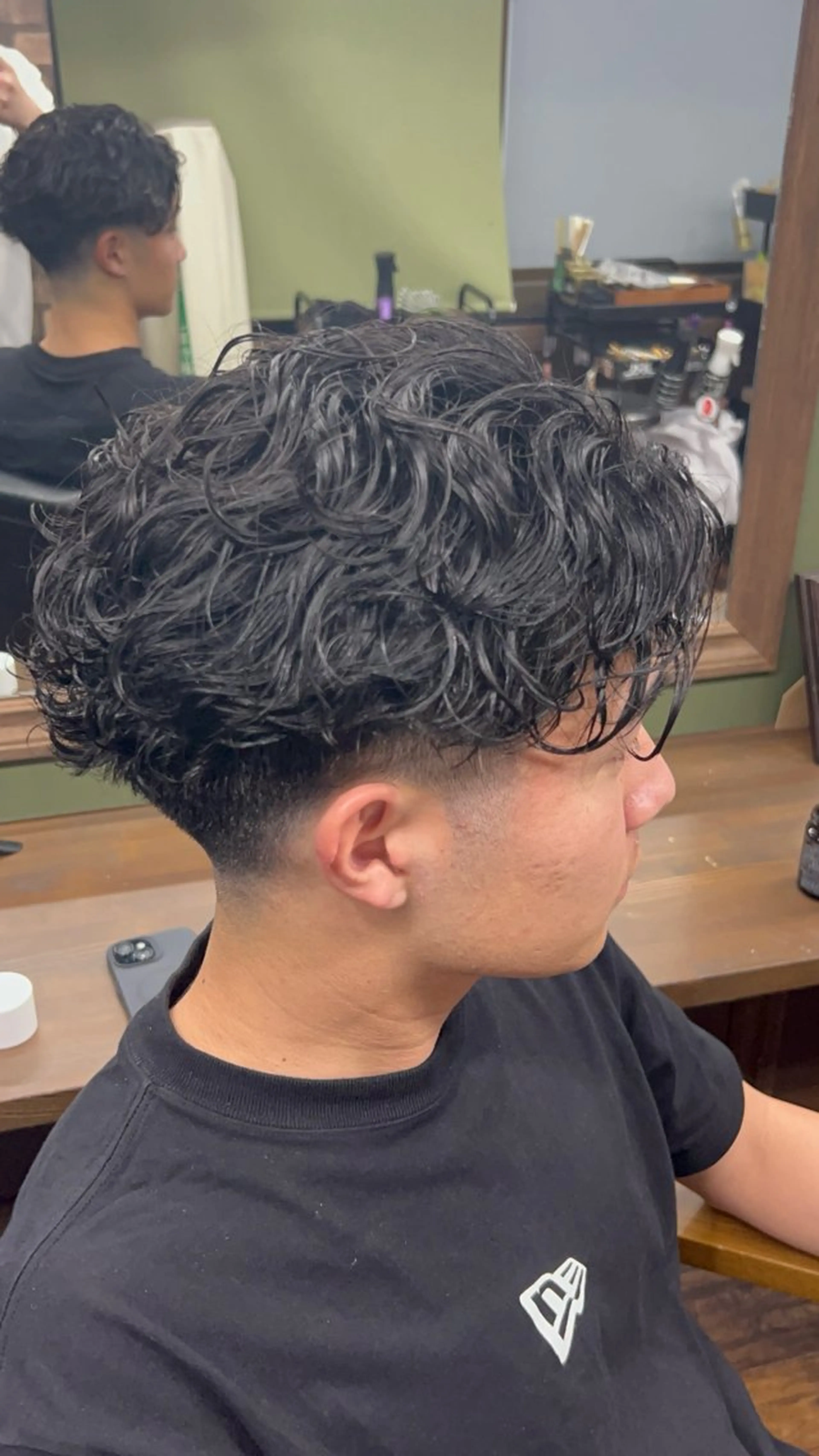 ショート パーマ 三谷 仁のヘアスタイル