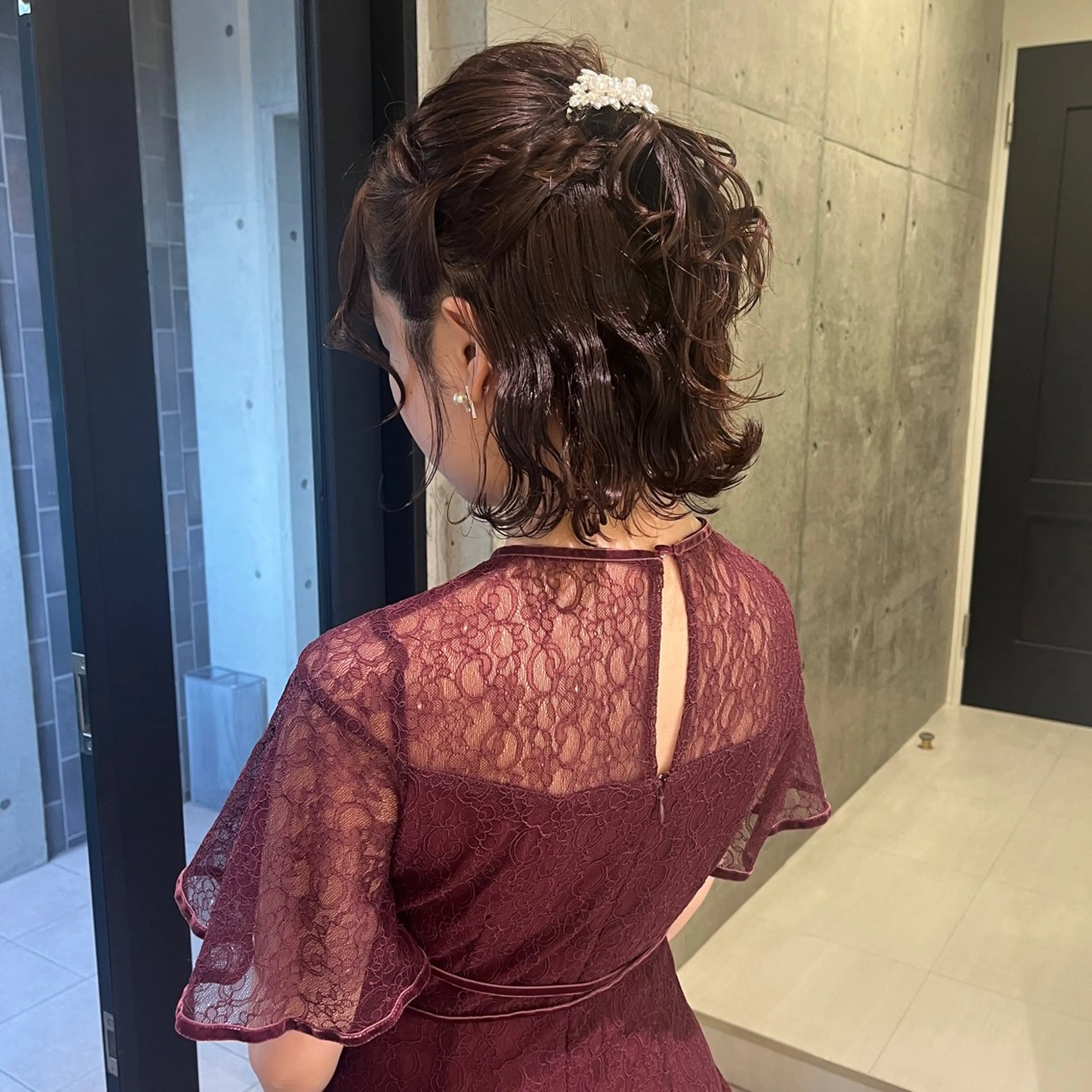 ショート ヘアアレンジ ボブ 髪質改善 レイヤーカット ヘアセット 広香🪽ハイトーン/ レイヤー/ヘアセットのヘアスタイル