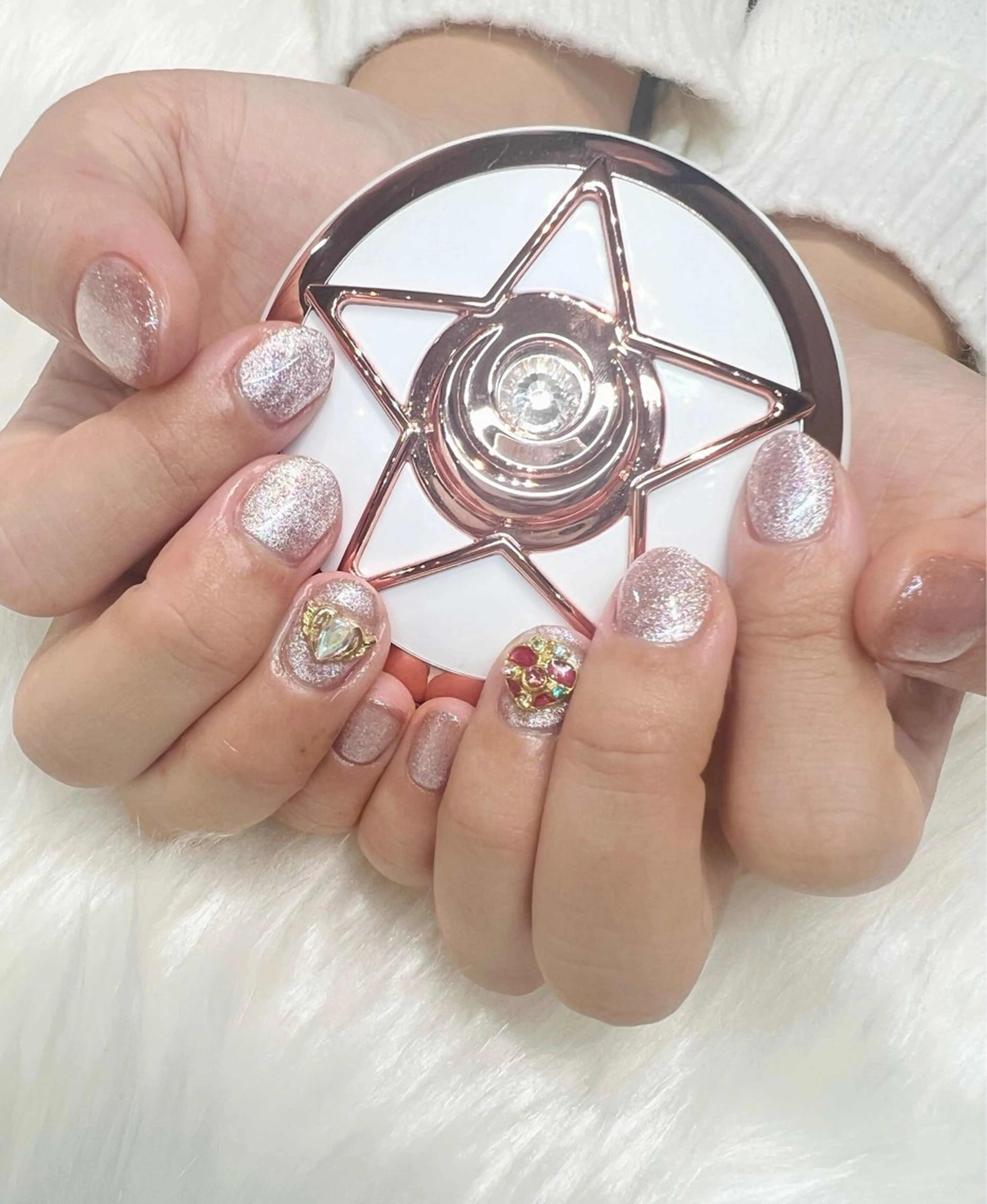 ネイル glow_ nailのネイルデザイン