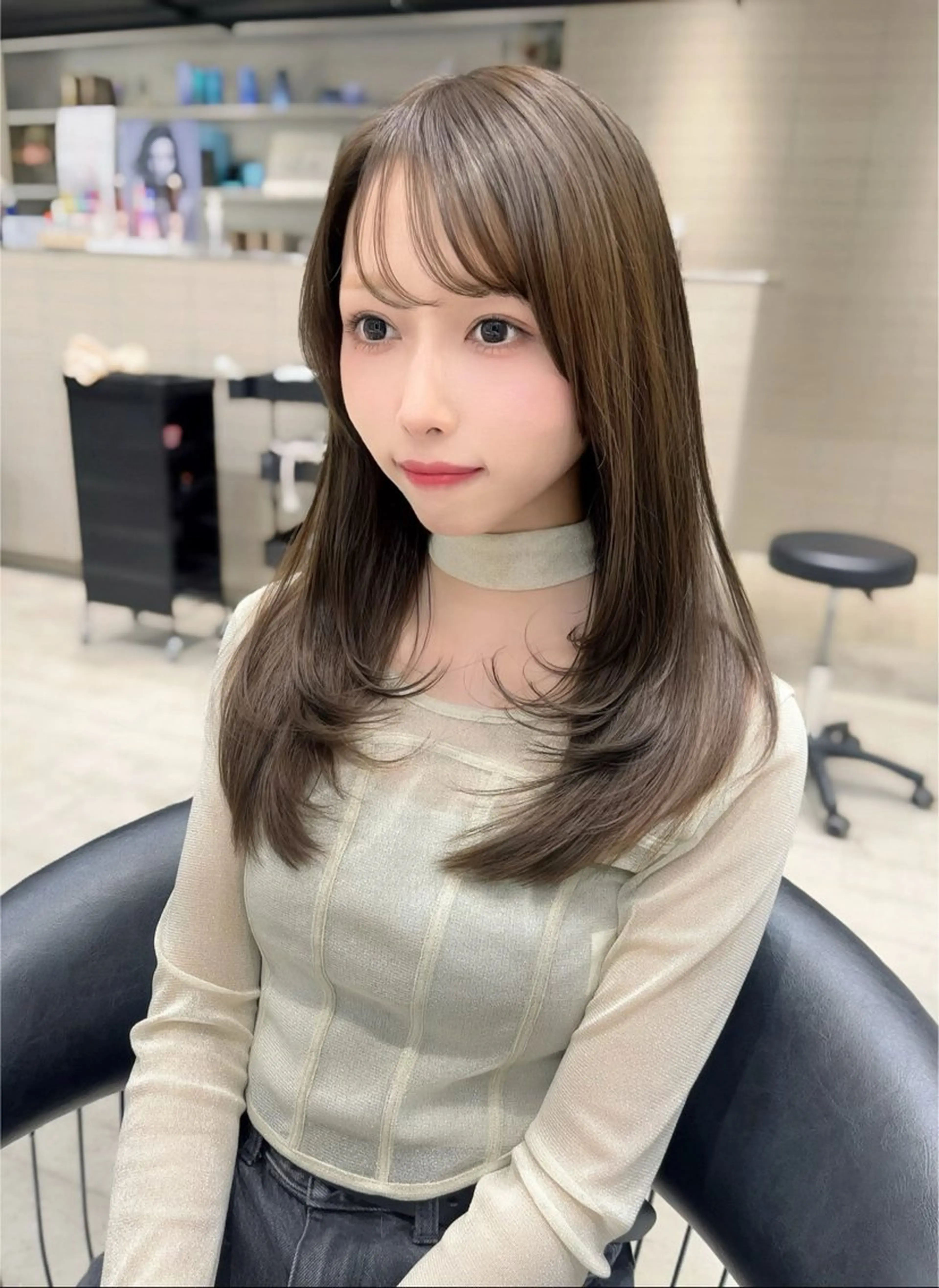 ロング カラー カット ヘアカラー トリートメント レイヤー/髪質改善 /透け感カラー/艶髪のヘアスタイル