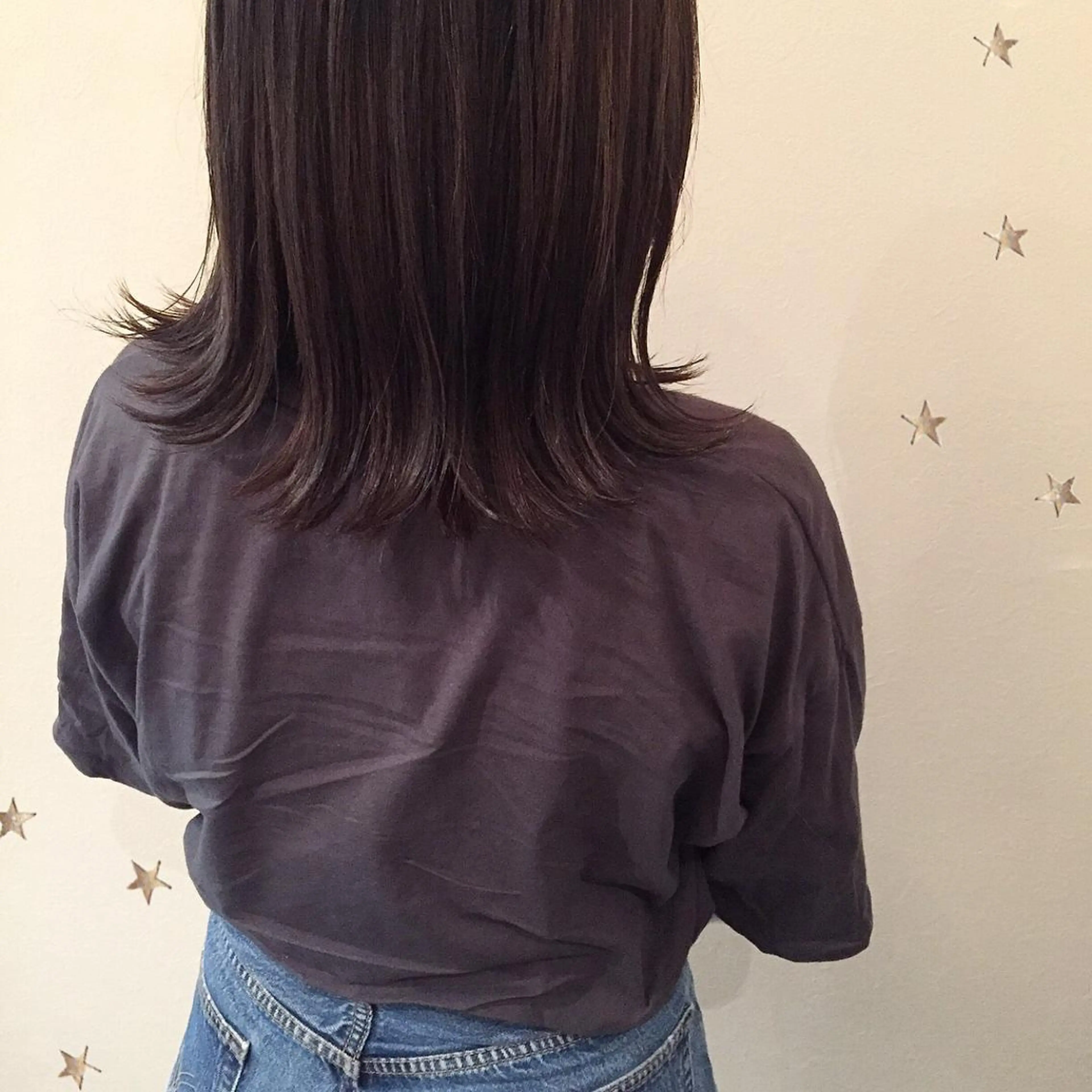 ミディアム カラー 市川 千夏のヘアスタイル