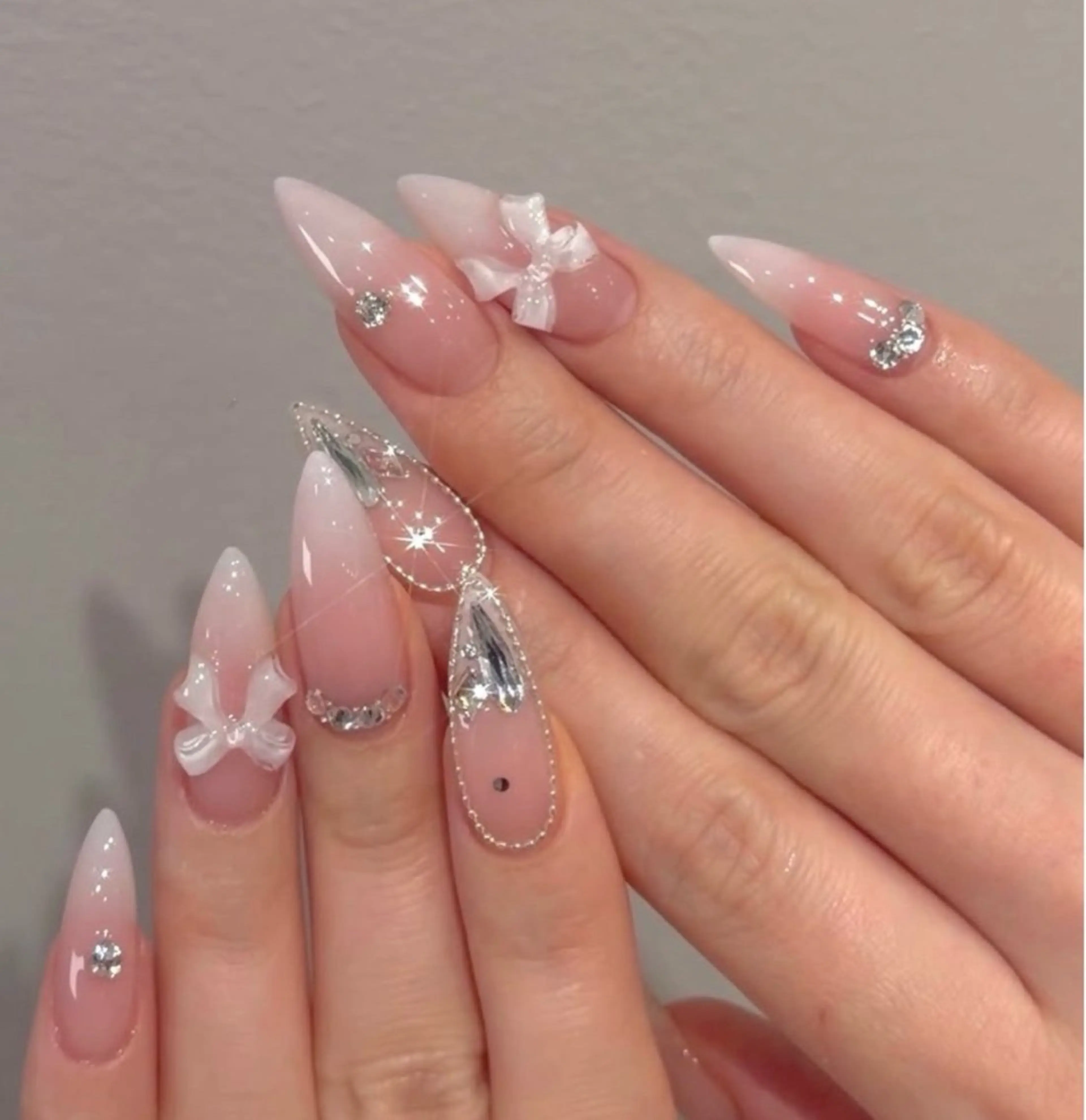 ネイル ハンドネイル U.mi Nail Salonのネイルデザイン