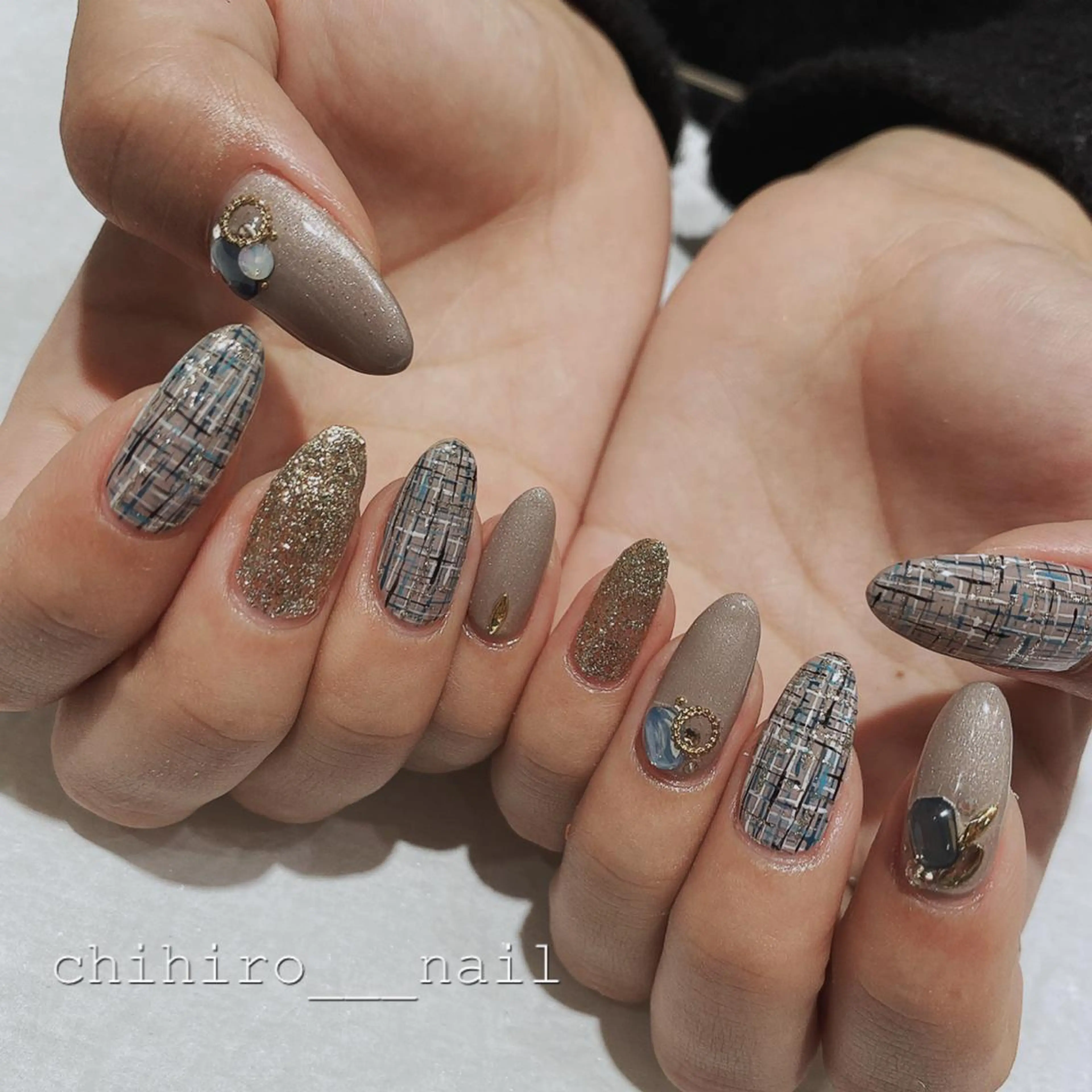 ネイル アートネイル ジェルネイル マグネットネイル ニュアンスネイル ワンカラーネイル ハンドネイル beauty salon ma'am所属・chihiro 小路ネイルのネイルデザイン