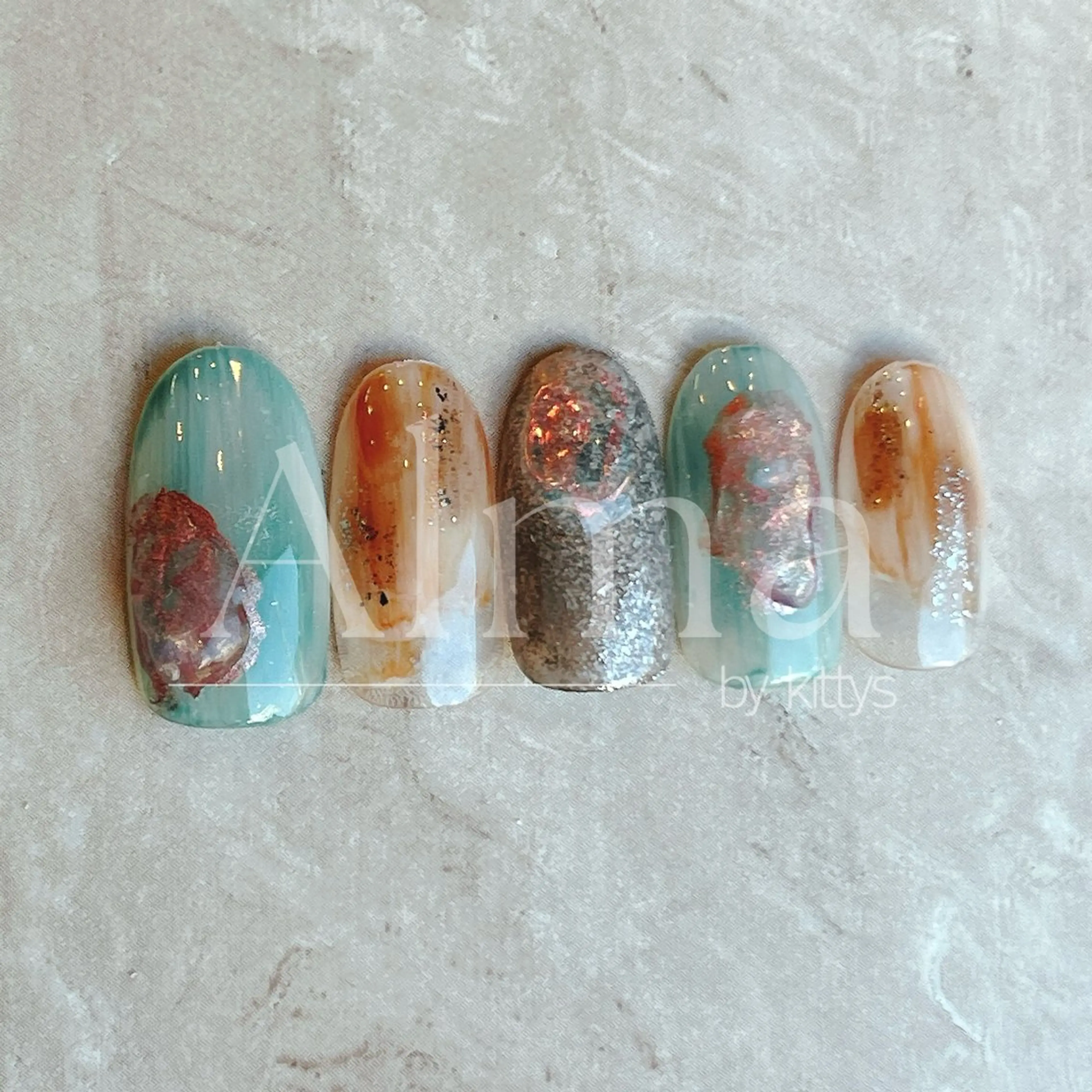 ネイル ハンドネイル Alma chitoseのネイルデザイン