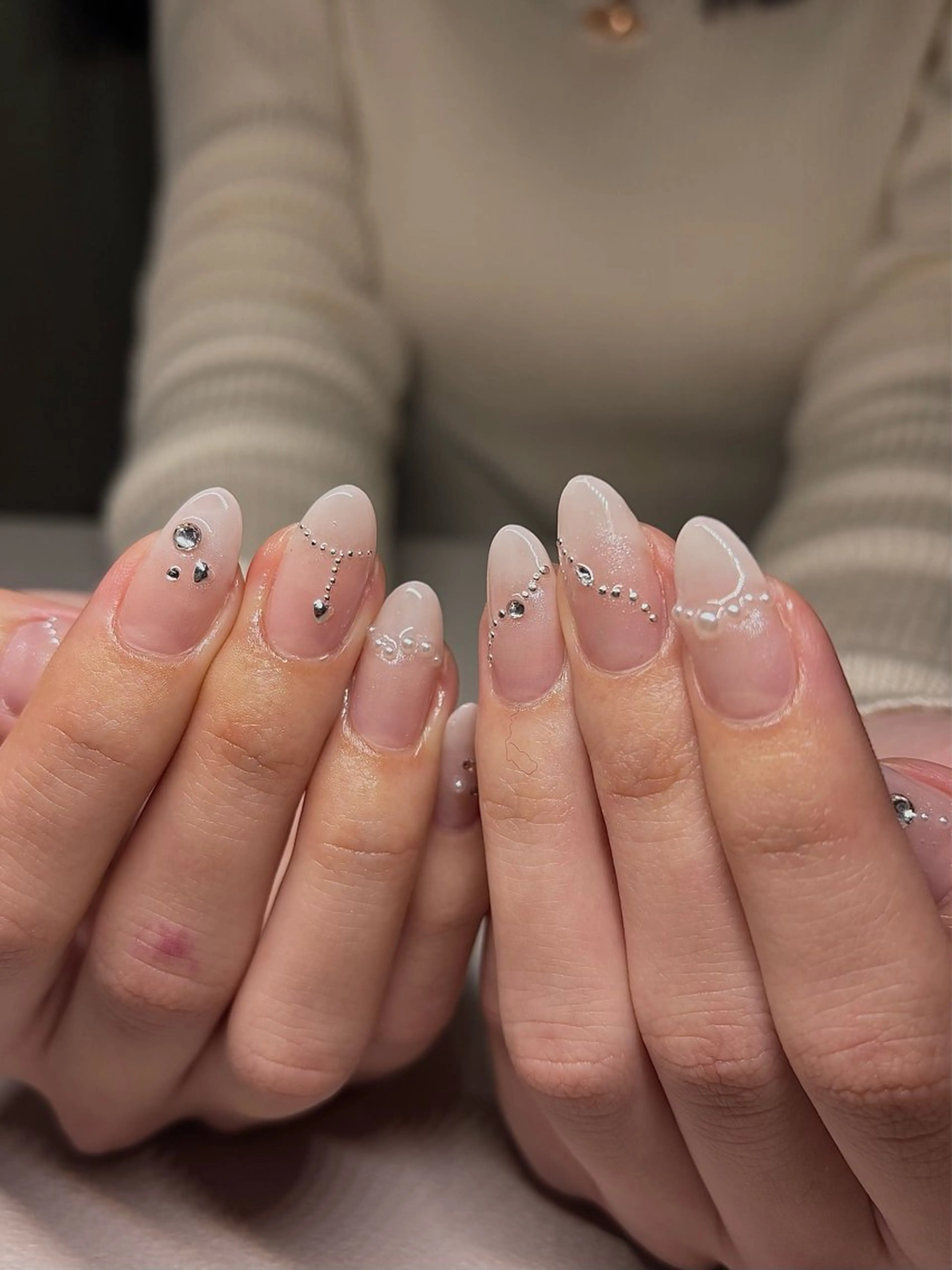 ネイル 🫧ユキ🫧 持込OK/平日夜&土のネイルデザイン