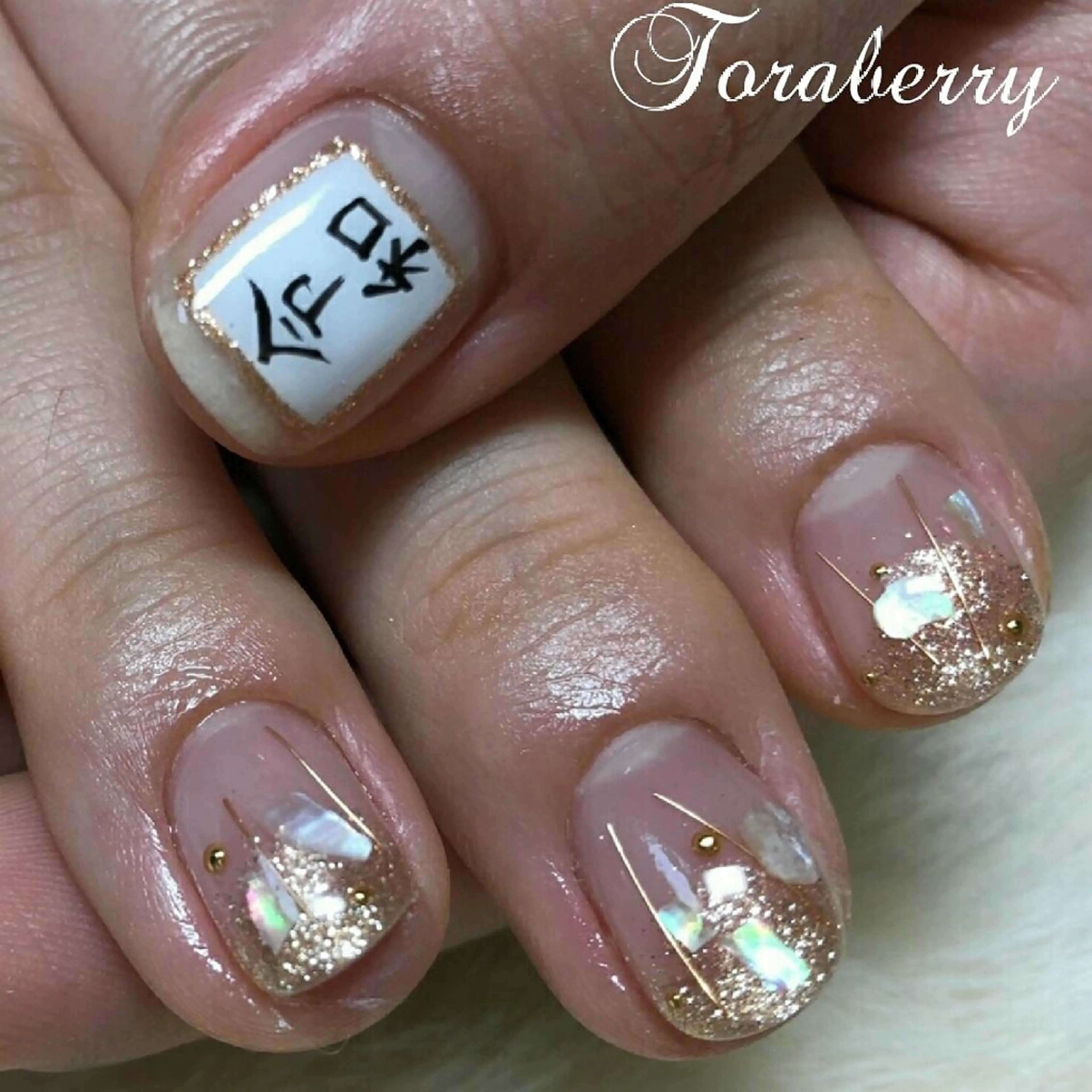 ネイル ハンドネイル ネイリスト なつみのネイルデザイン