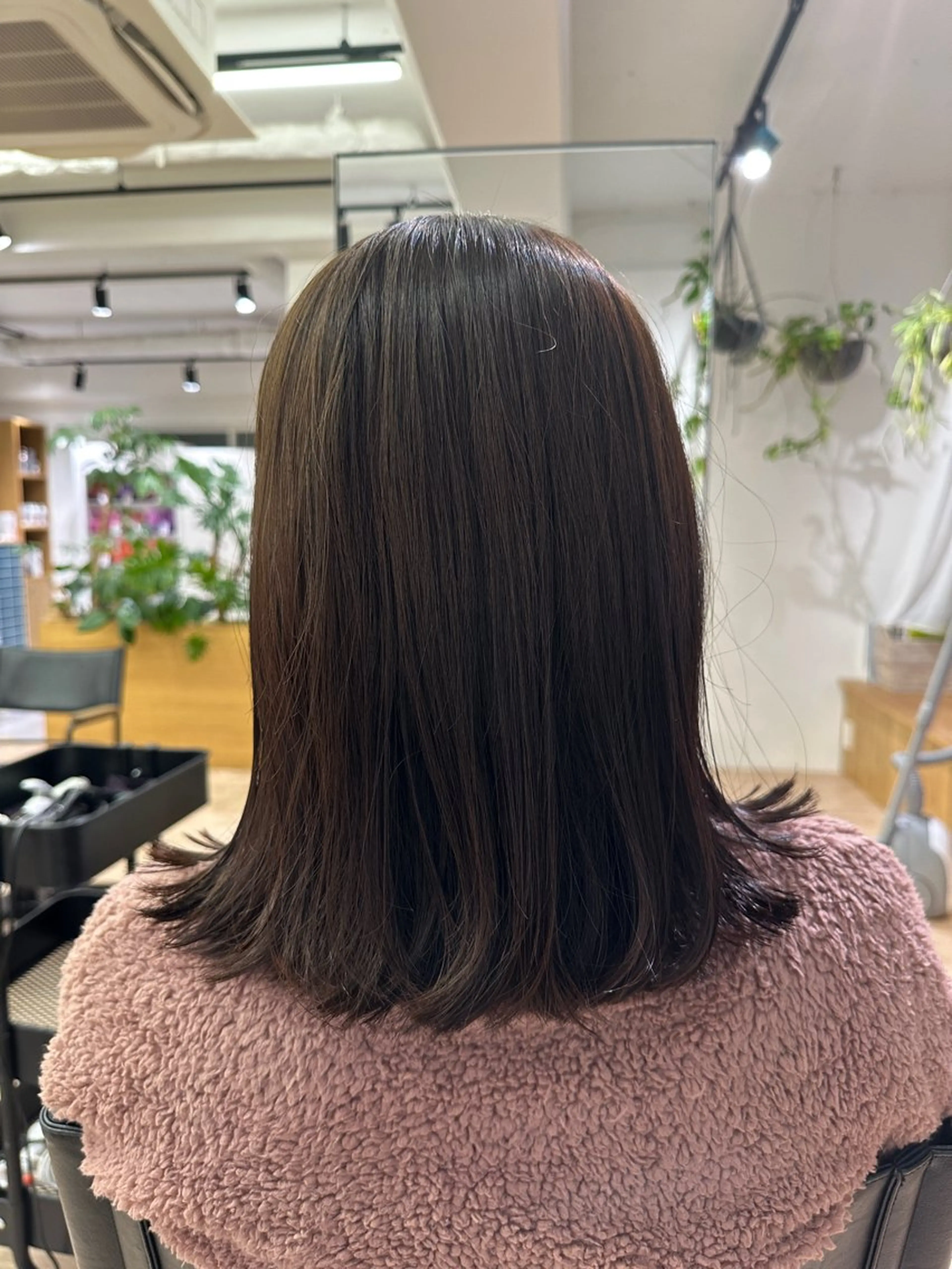 ミディアム 切りっぱなし/髪質 改善矯正/さやか🫧のヘアスタイル