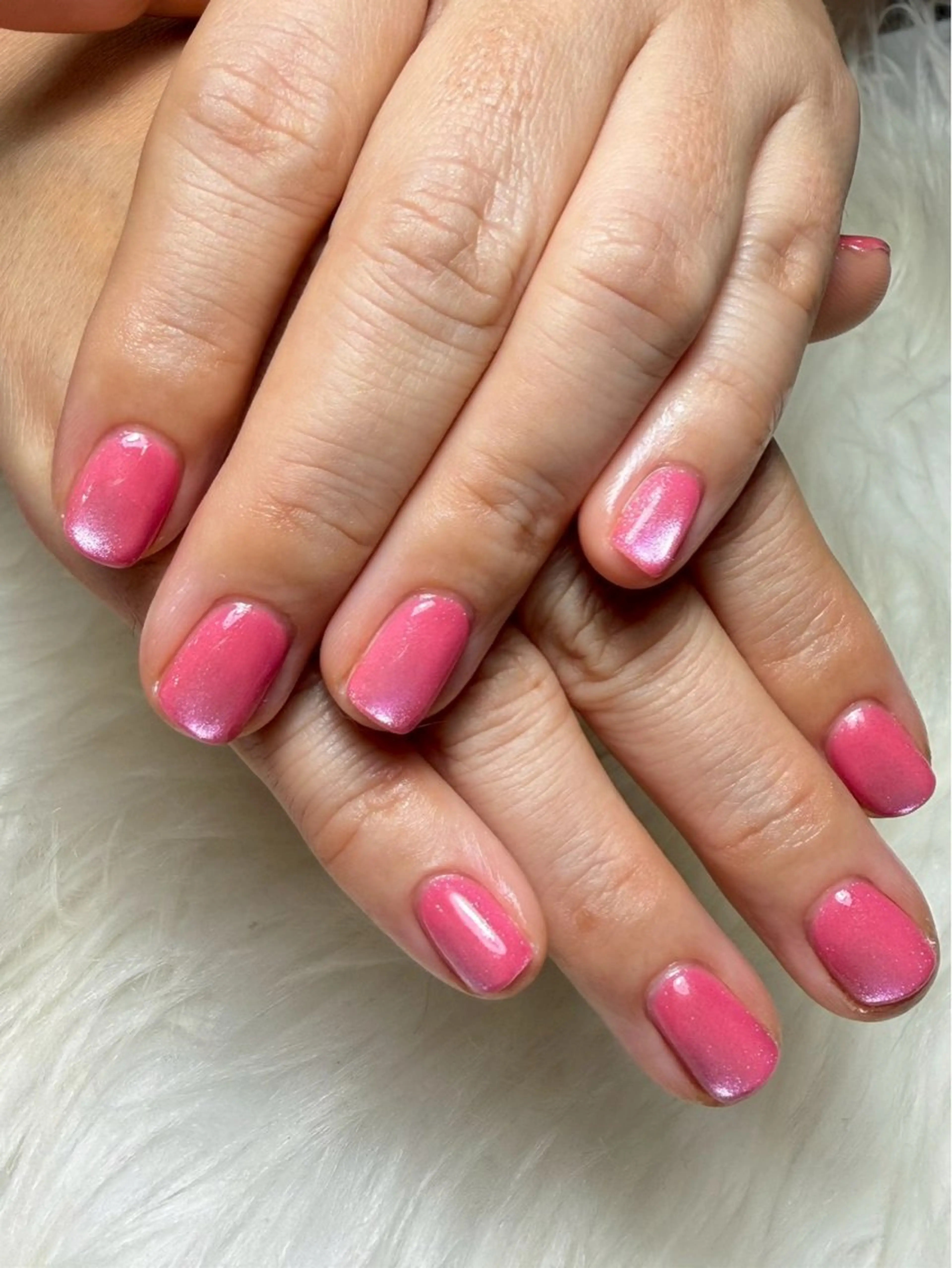 ネイル ジェルネイル マグネットネイル ピンク ハンドネイル NAIL CLUB YUM YUMのネイルデザイン