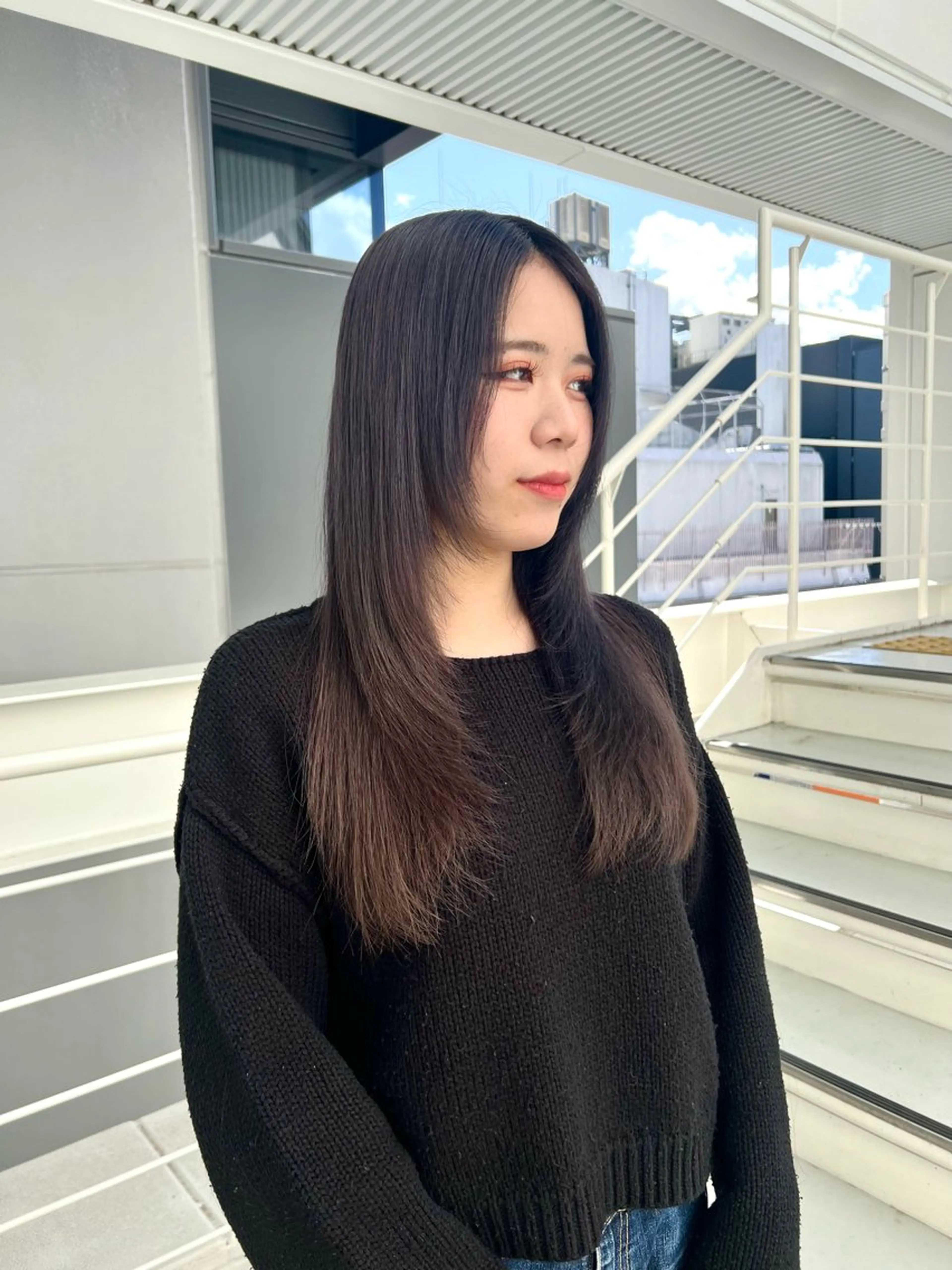 ロング ロングレイヤー レイヤーカット ロング カット トリートメント しおり/パーマ/ newi町田のヘアスタイル