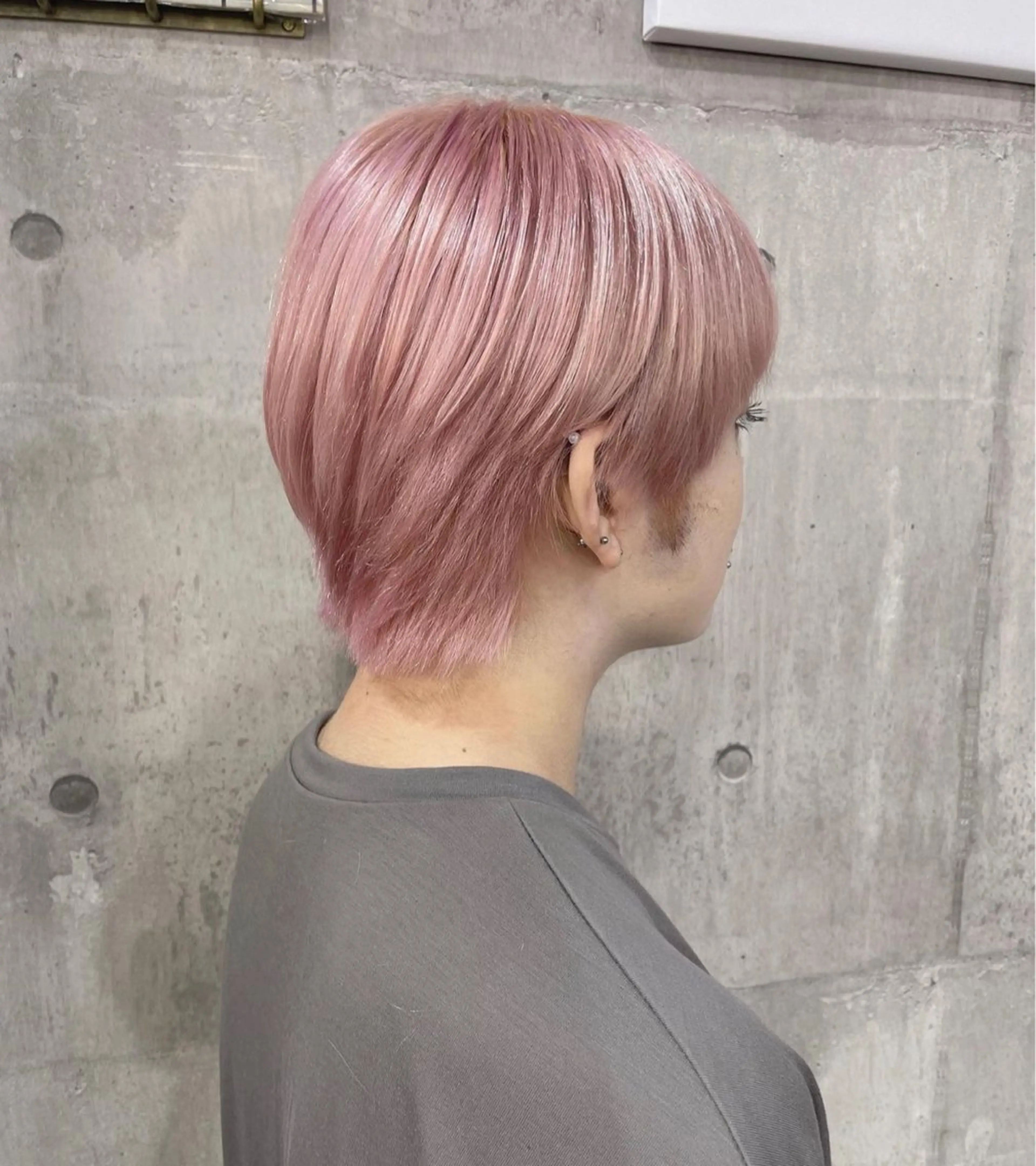 ミディアム カラー ブリーチ ハイトーンカラー MIRAC所属・Ryoichi⛓️ 韓国ヘア/ハイトーンのヘアスタイル