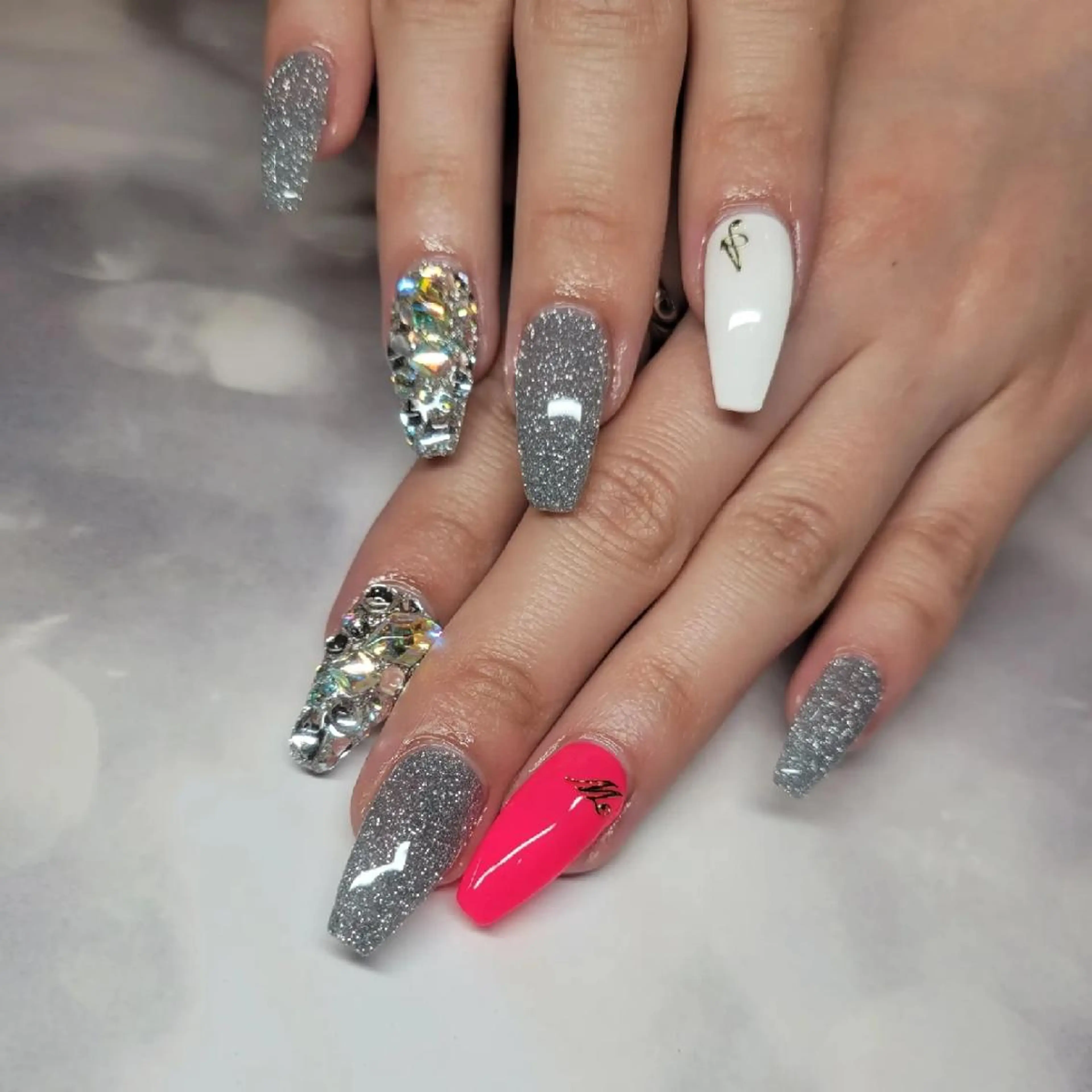 ネイル アートネイル フラッシュネイル ジェルネイル キラキラネイル Nail salon Coco【溝の口駅】のネイルデザイン