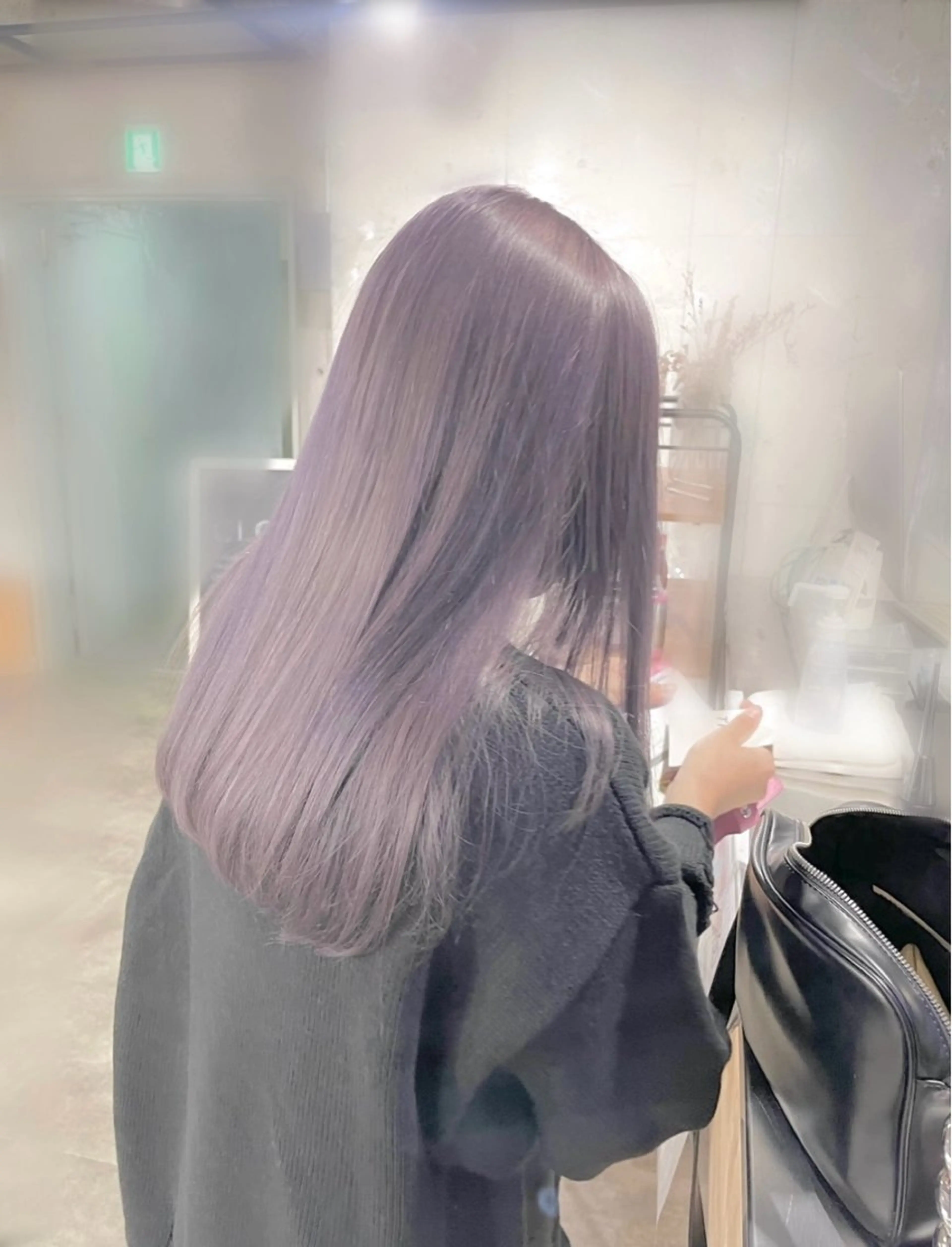 ロング カラー ブリーチ ヘアカラー 透明感カラー・レイヤ ー🎀amika🎀のヘアスタイル